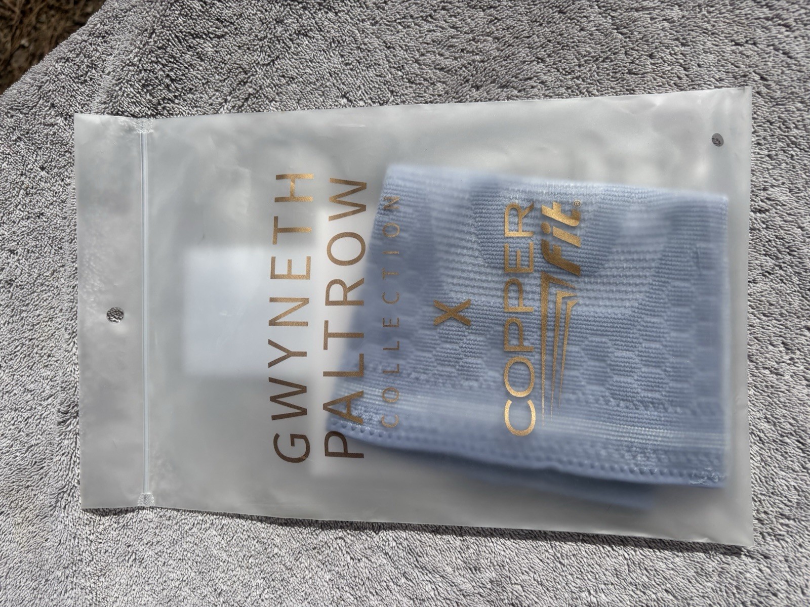 New Copper Fit Gwyneth Paltrow Collection Knee Sleeve S/M