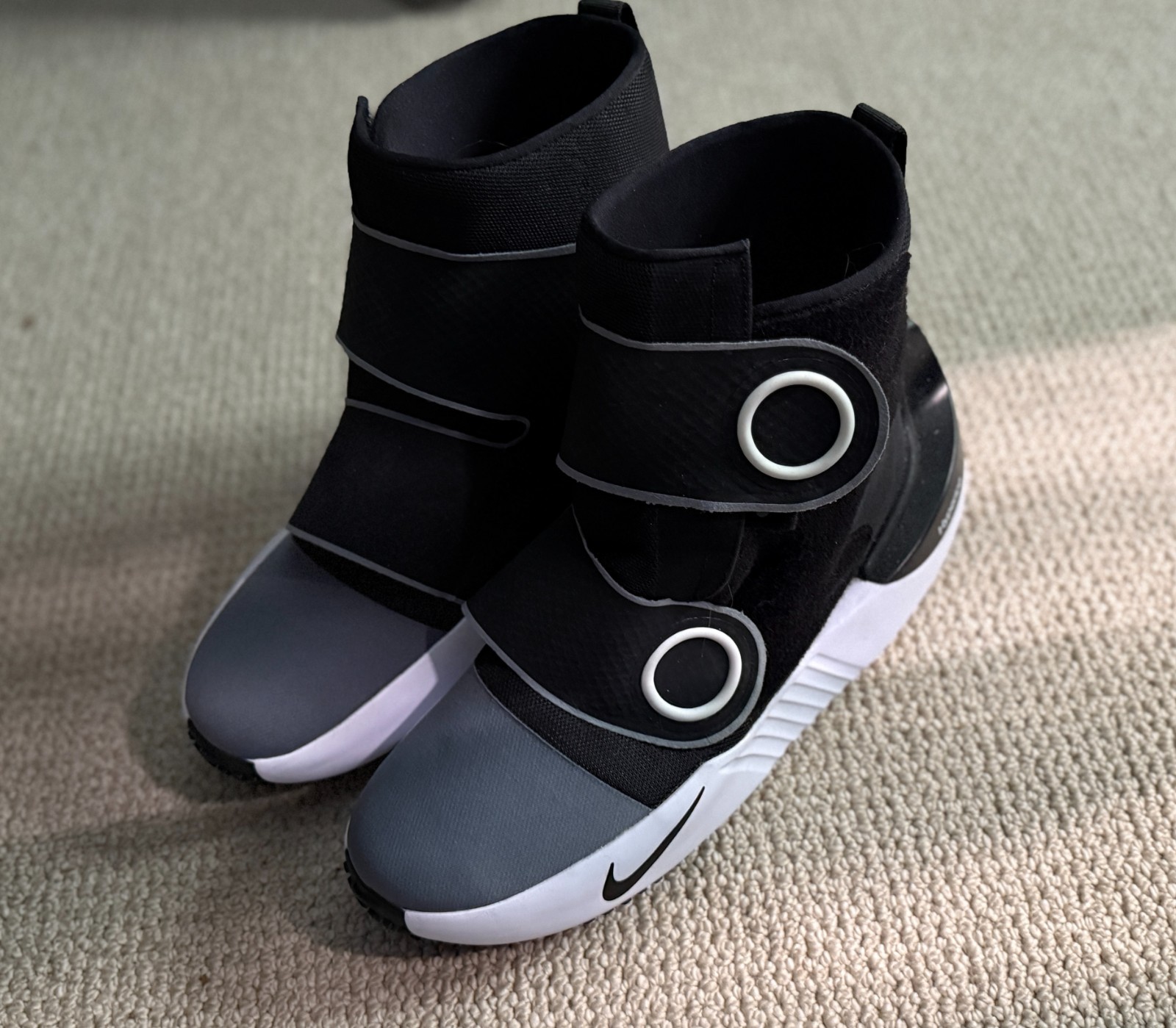 Nike x Hyperice Recovery Compression Boots SIZE XL (12M-14M) & (13.5-15.5 W)