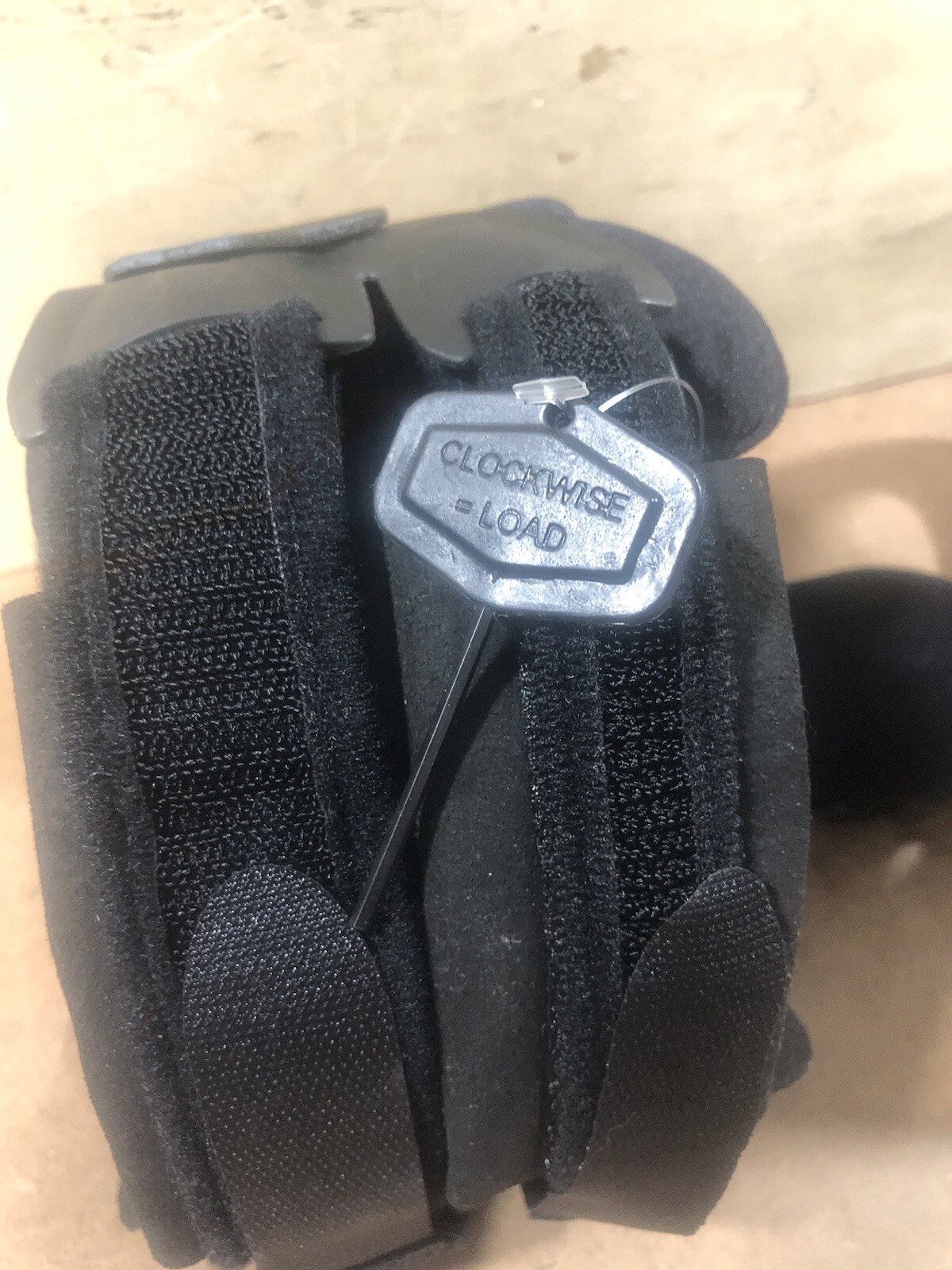 Donjoy 3DF XL Right Medial Knee Brace PreOwned