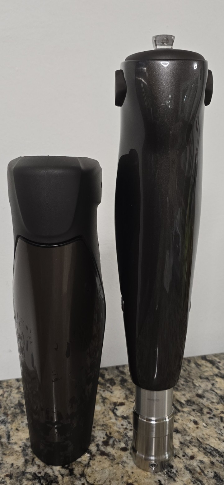 New 2026 ottobock C-Leg 4 This prosthesis was purchased in 03/23/2026.