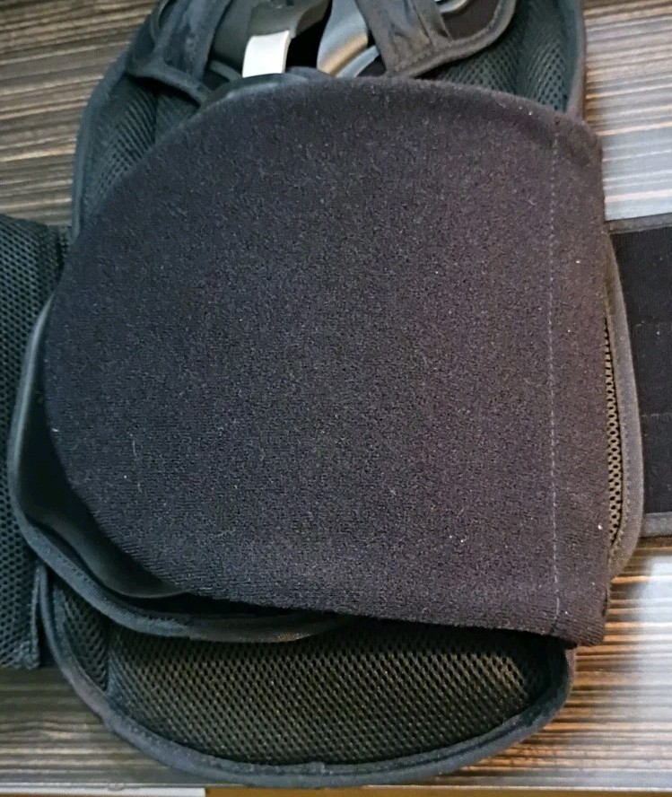 Aspen Acute Back Brace – Adjustable – One Size – Black “NICE CONDITION”.