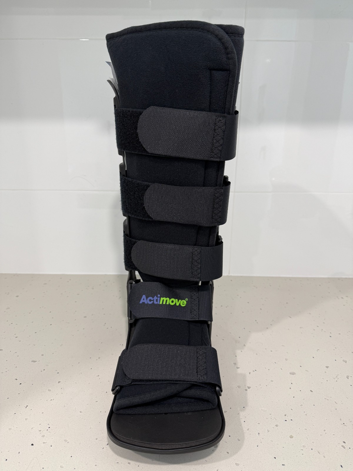 Actimove Pro Line Standard Walker Boot High Left or Right Leg Small / Large BNIB