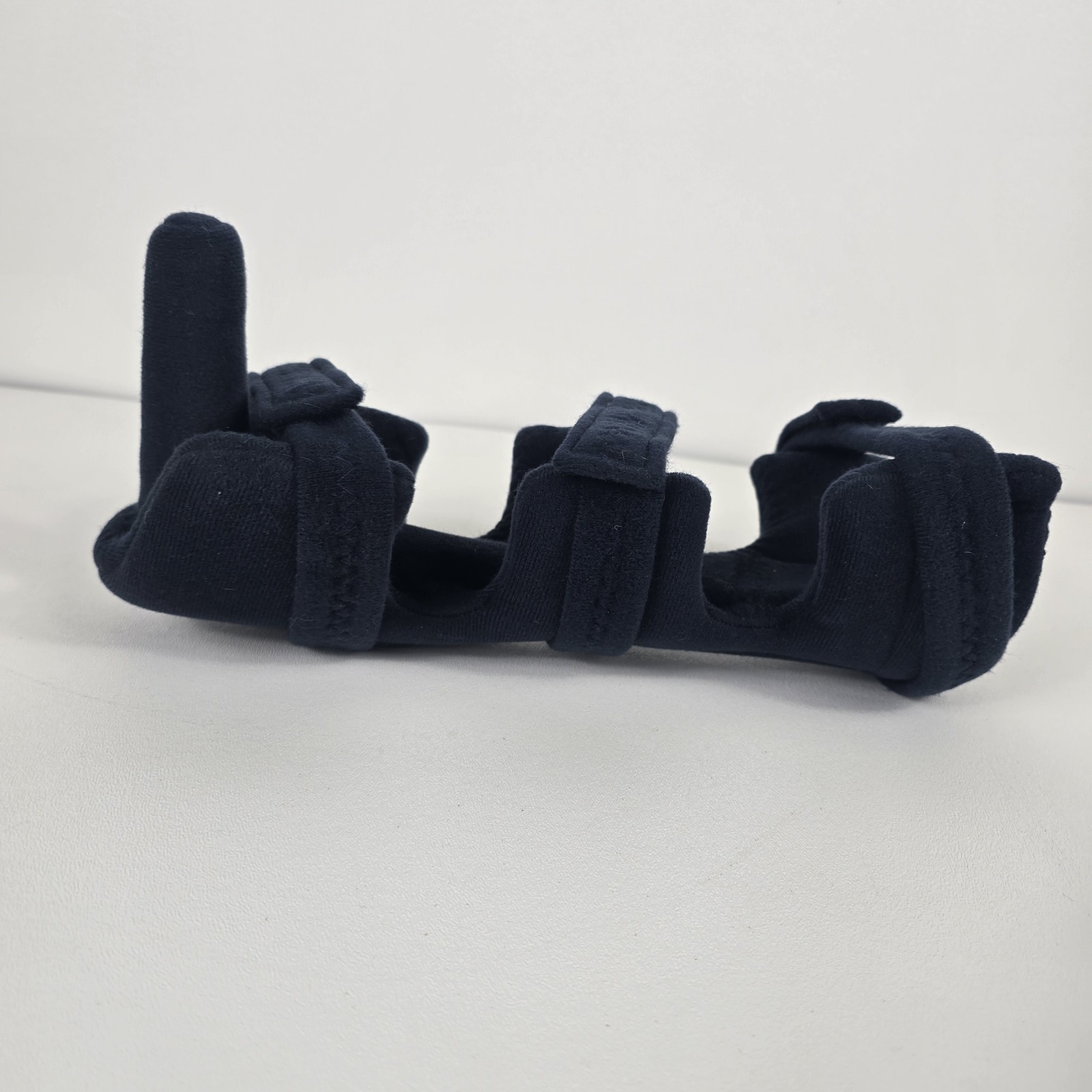 Comfortland Medical Endeavor Deluxe Wrist/Hand Splint 31-500