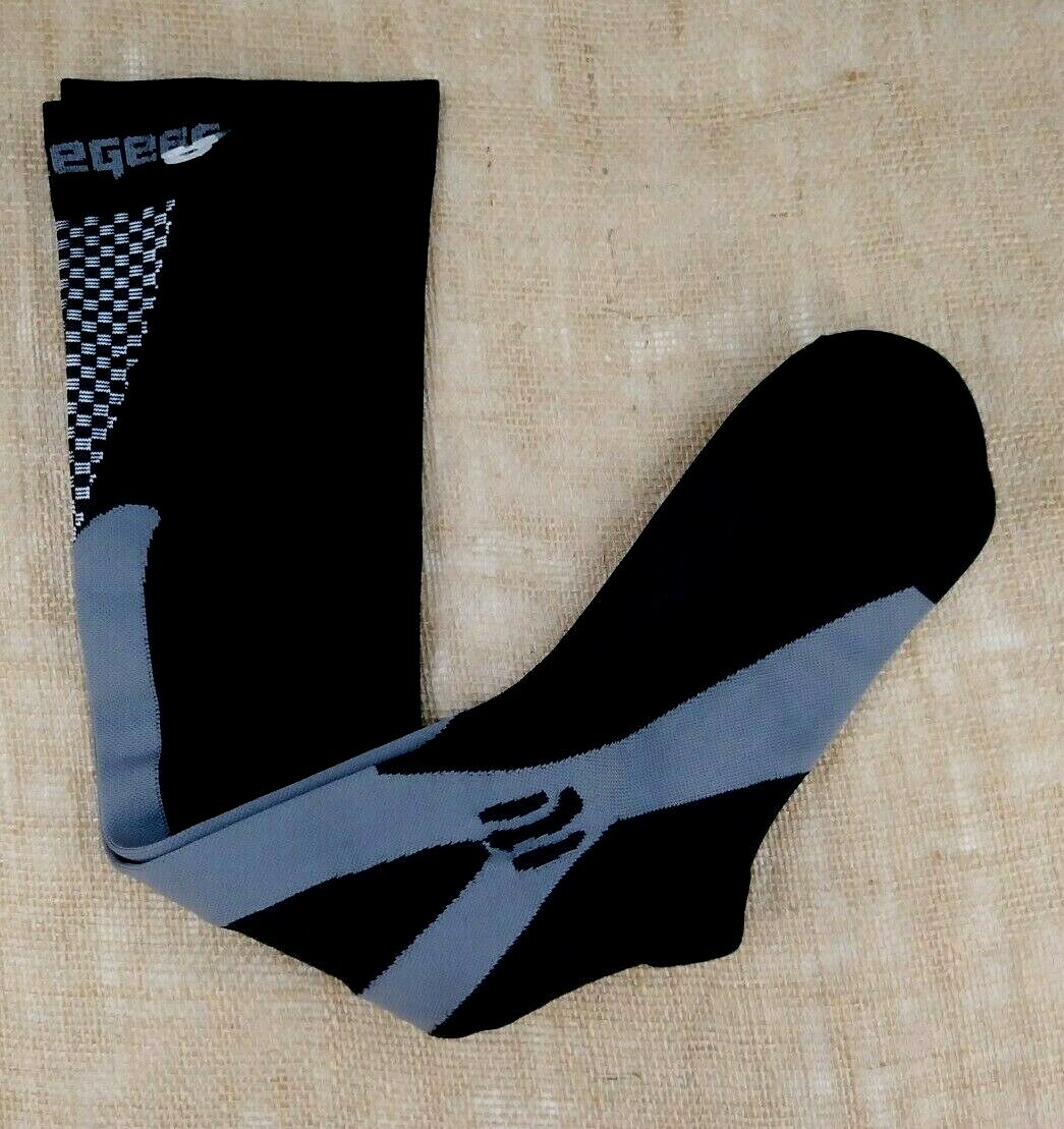 SQUEEZEGEAR COMPRESSION SOCKS SIZE L/XL Black Blood Better Circulation NEW