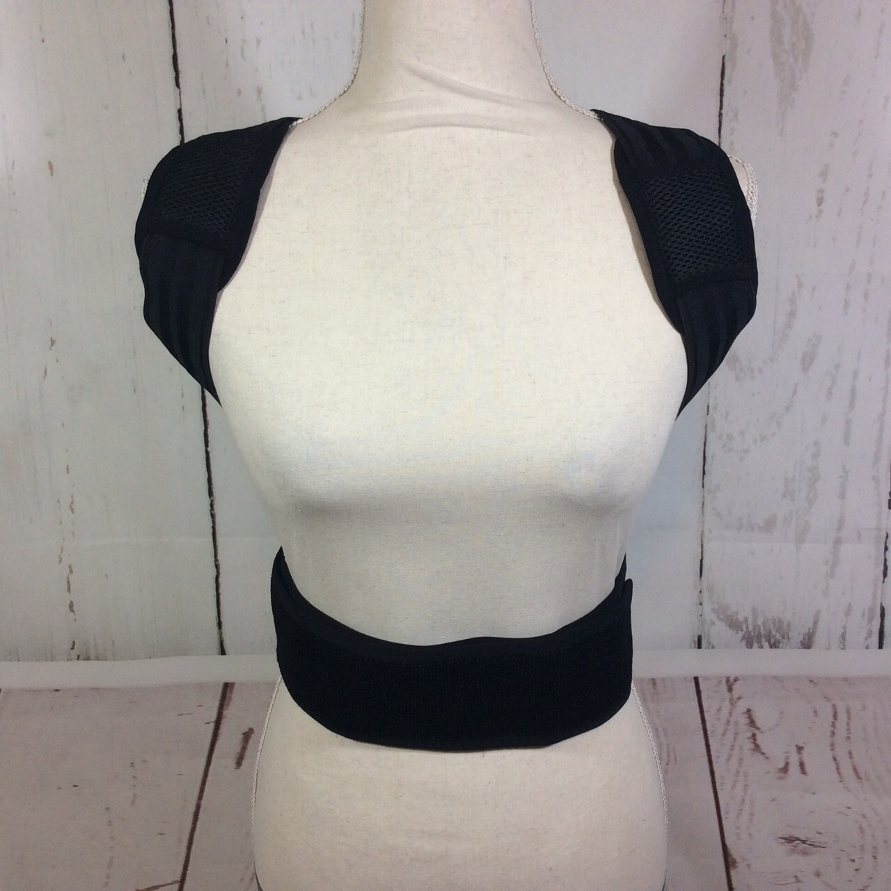 Back Brace Posture Corrector Unisex Size XL Back Shoulder Support Adjustable
