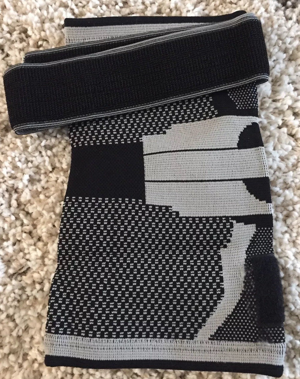 U-Pick Knee Brace Compression Knee Sleeve Adjustable Knee Wraps (Black/Gray)