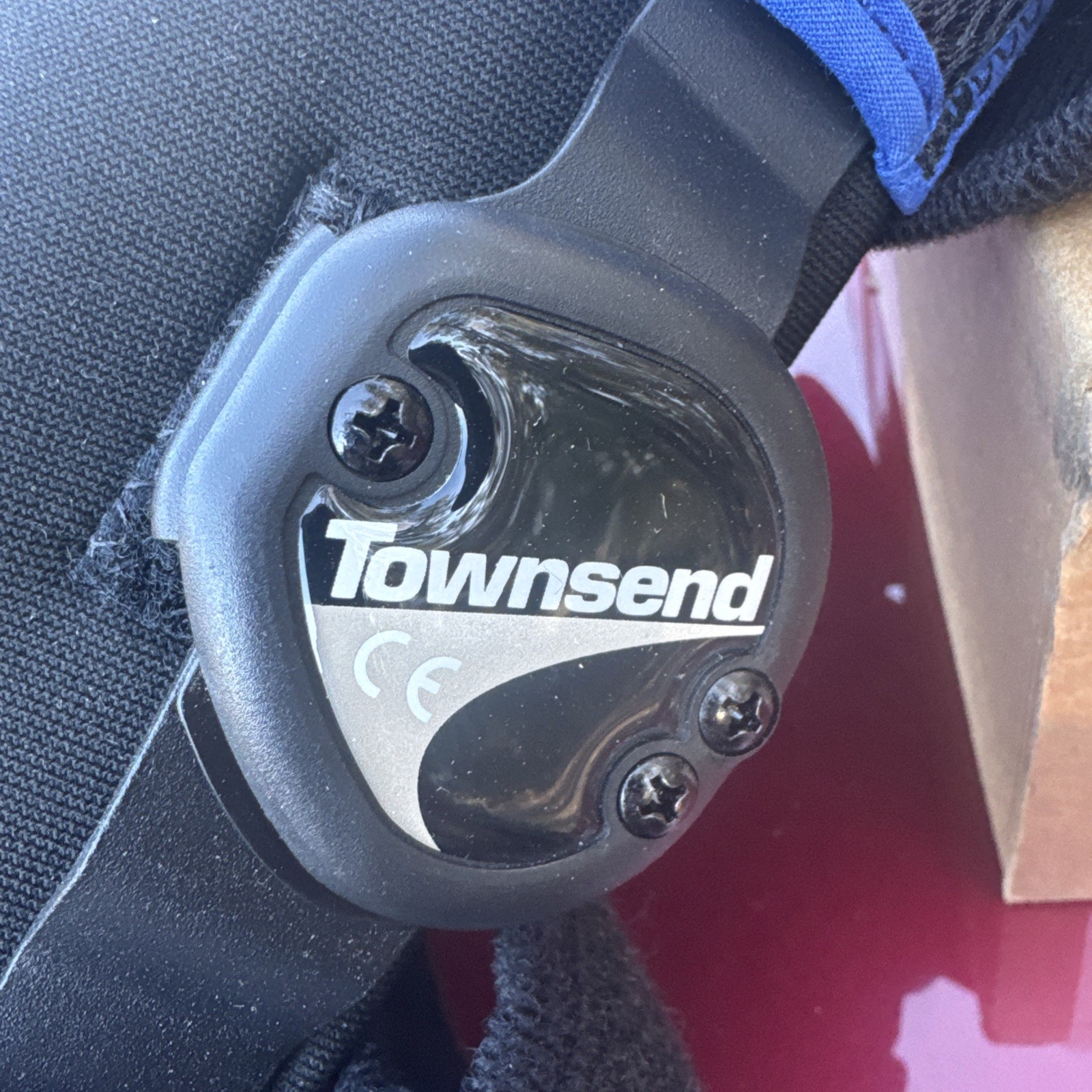 Townsend Active Reliever OA Knee Brace – left – Size XXL