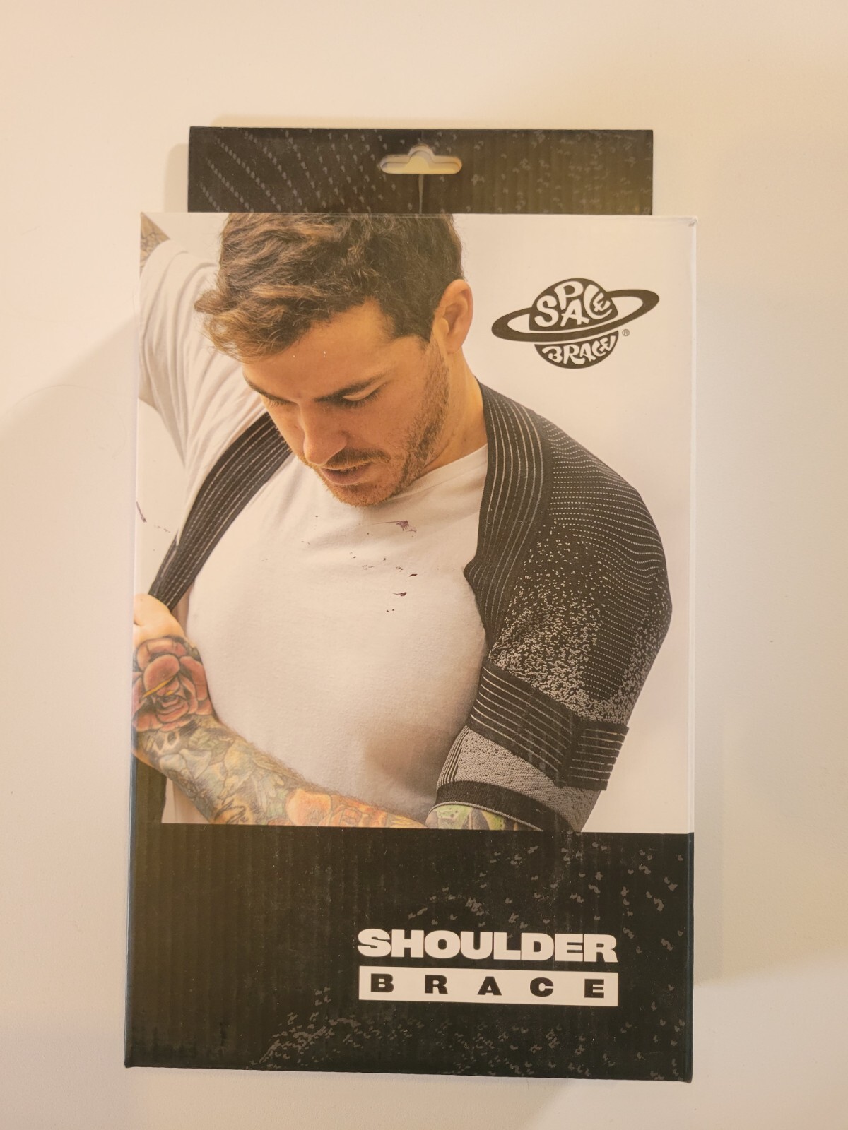 Space brace for shoulder New Medium