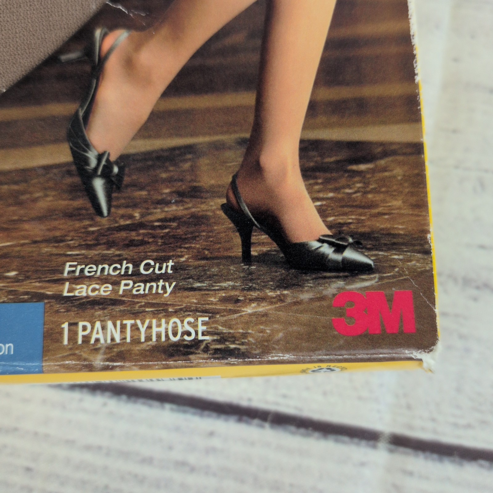 3M Futuro Ultra Sheer Pantyhose Mild Plus Size Compression Silky Soft Nude 1Pair