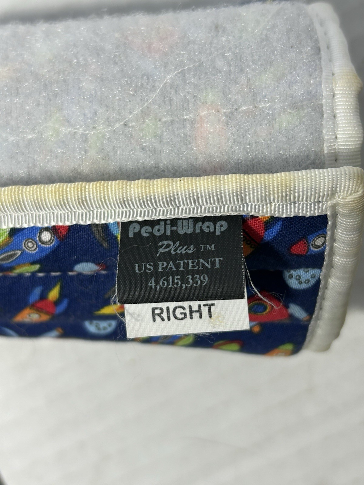 Pedi-Wrap Plus Adjustable Right Foot/Ankle Brace 4 in Blue Space Print