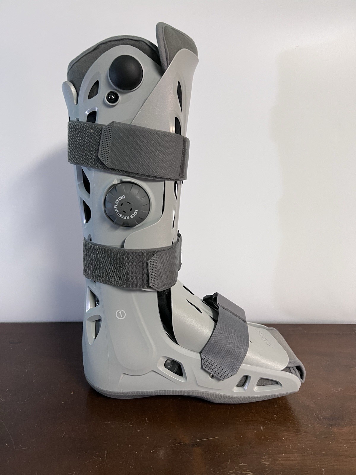 UNUSED Aircast AirSelect Elite – Walker Brace/Walking Boot, Size Large, (Gray)