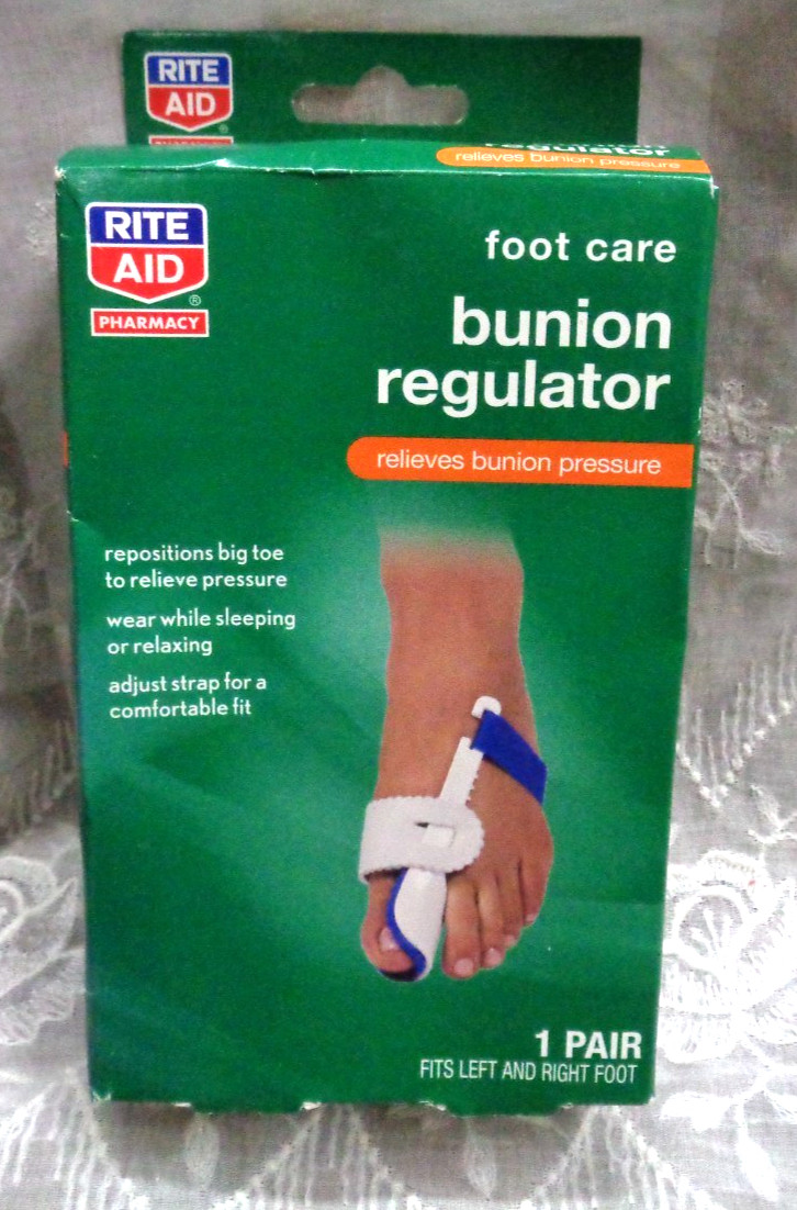 RITE AID Foot Care BUNION REGULATOR Relieves Bunion Pressure ~ 1 Pair