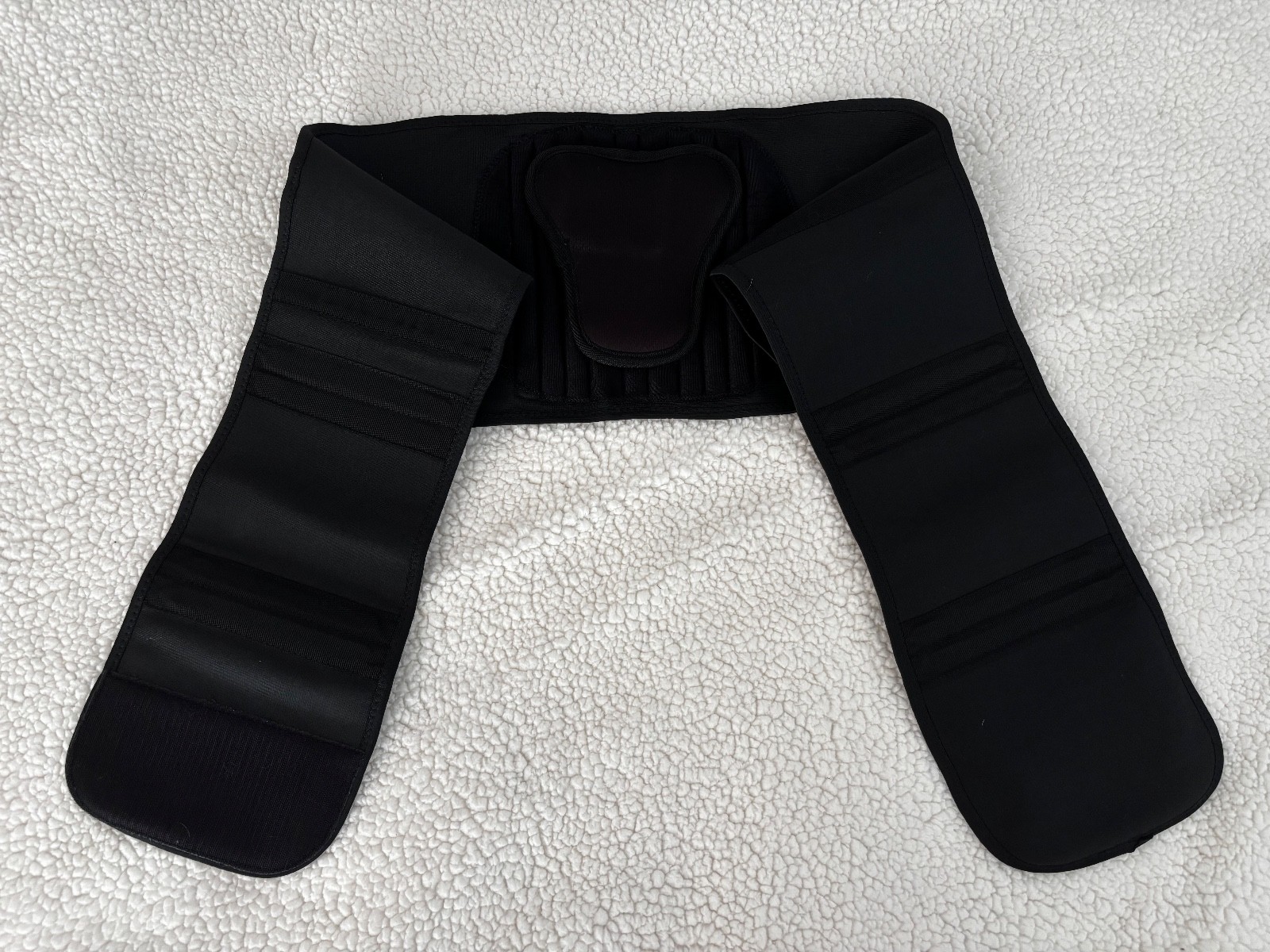 Mueller Maximum (Plus Size 50-70″ Waist) Adjustable Back Brace with Lumbar Pad