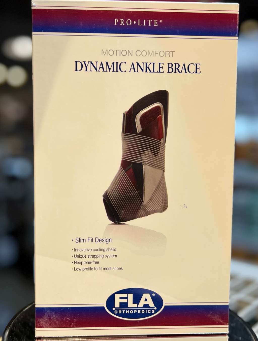 FLA Pro-Lite Motion Comfort Dynamic Ankle Brace Left Foot X-Small/Small