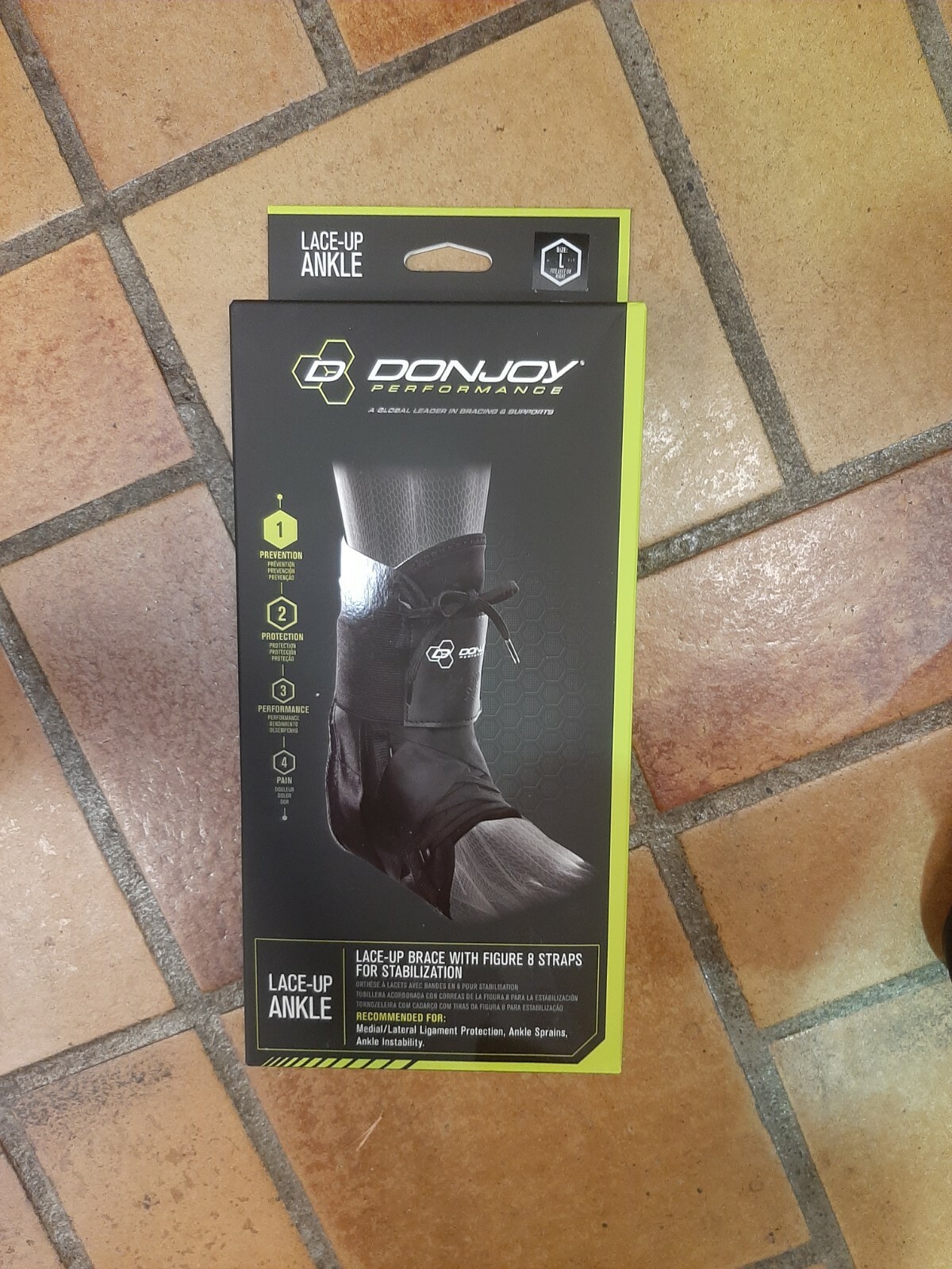 NEW DonJoy Performance Size L Lace-Up Ankle Brace Black Large