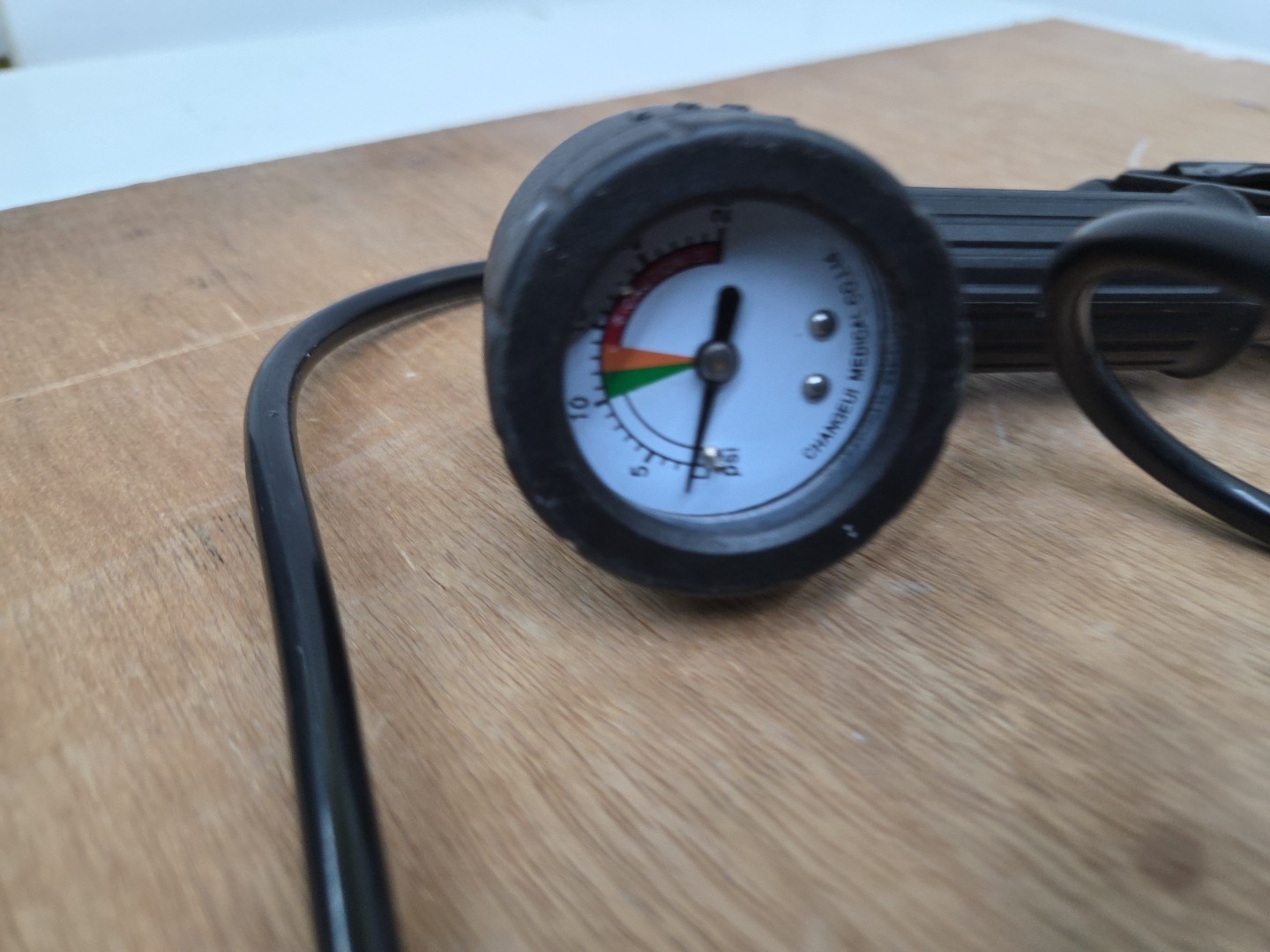 Disc Disease Solutions DDS Manual Inflate Pump For Traction Belt
