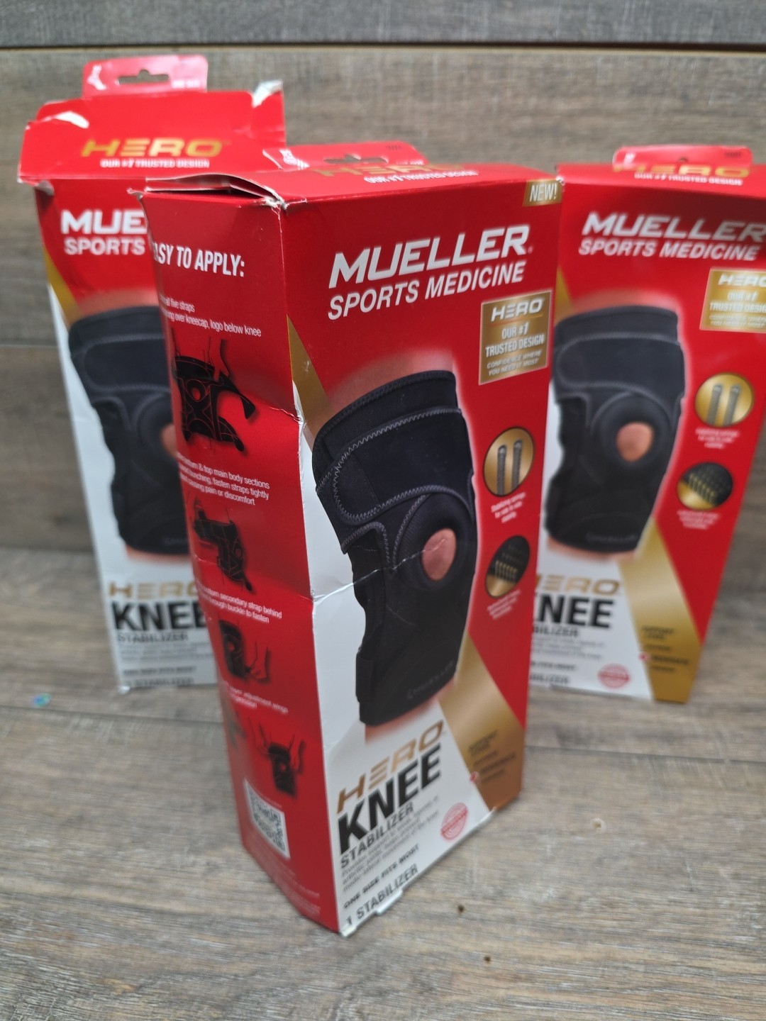 Mueller Sports Medicine HERO Hinged Knee Brace, OSFM, Black Moderate Support
