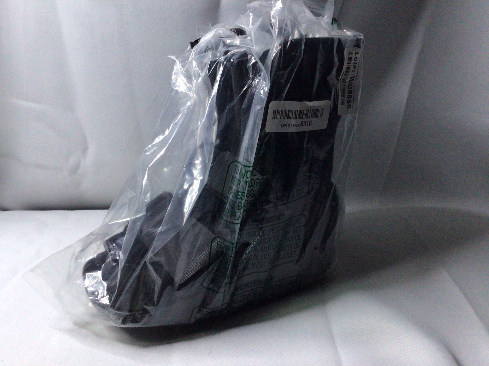 United Ortho USA14013 Short Cam Walker Fracture Boot, Small, Black