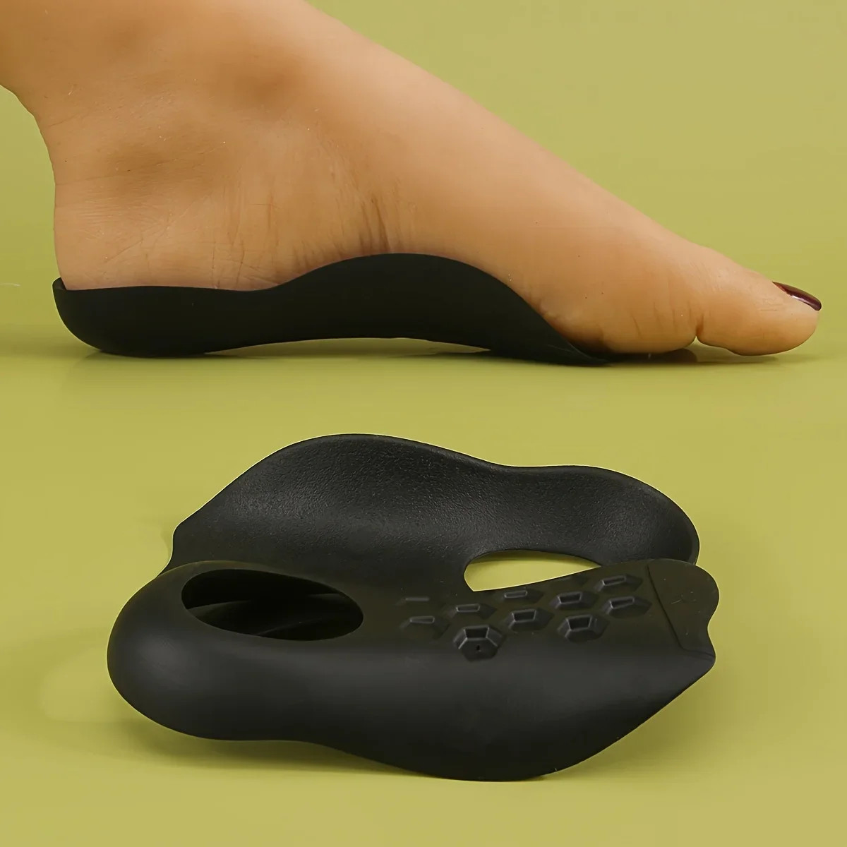 1 Pair Arch Support Inserts – Comfortable TPR Material, Ideal for Men & Women, U