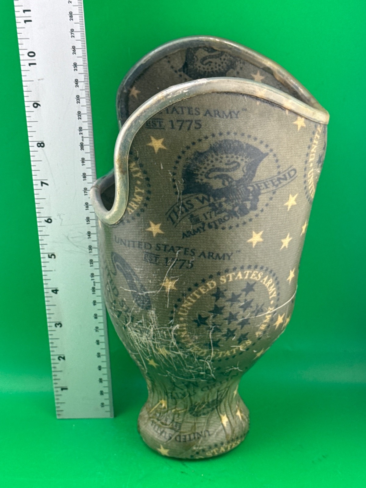 Right below knee prosthetic socket. Not for medical use.