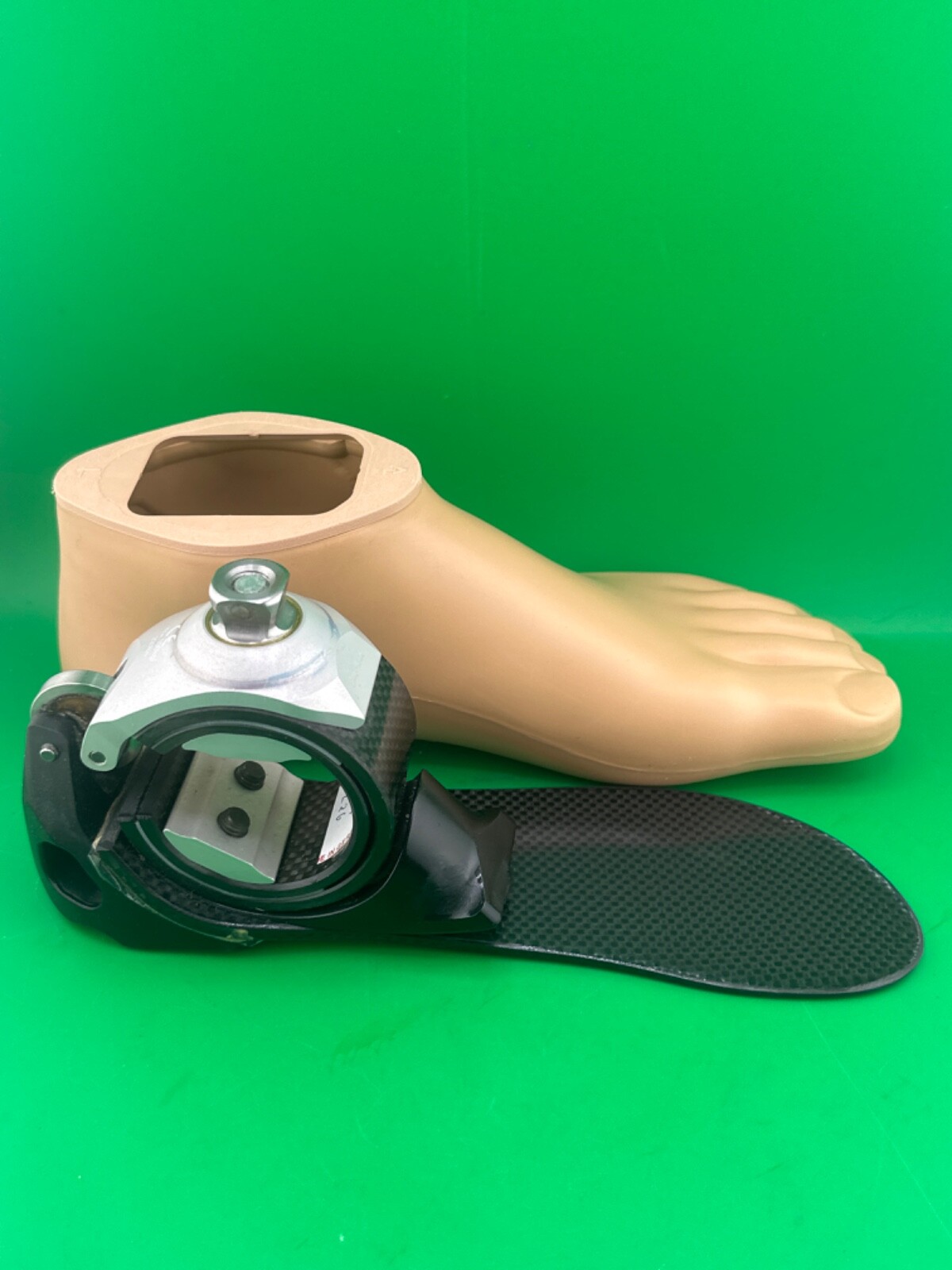 OTTOBOCK Otto Bock cwalk c-walk 1c40 prosthetic foot Max wt 220 Sz 26 Left