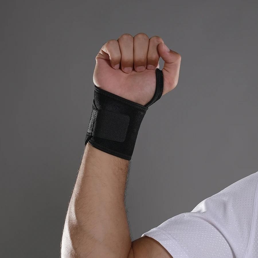 Neoprene Adjustable Wrist Support Wrap for Weightlifting Kettlebell Gym Training