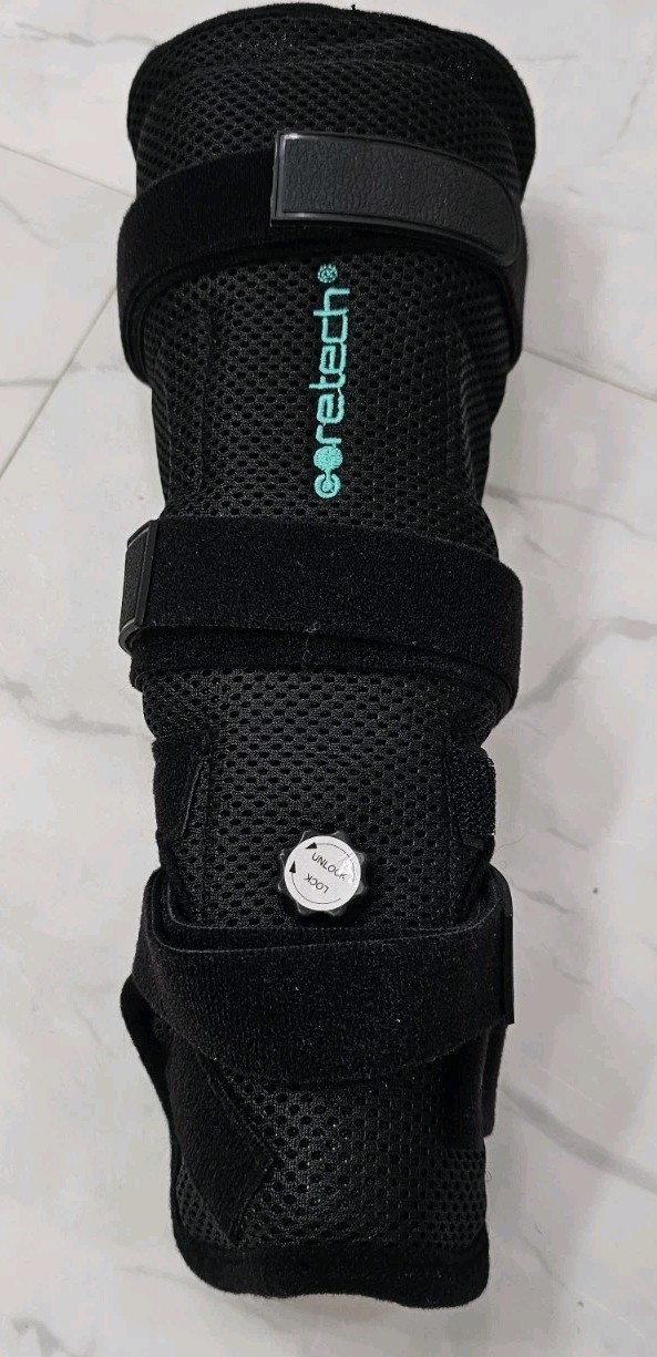 New Open Box – CORETECH 916 Left/Right Universal Wrist Brace/Splint – Black