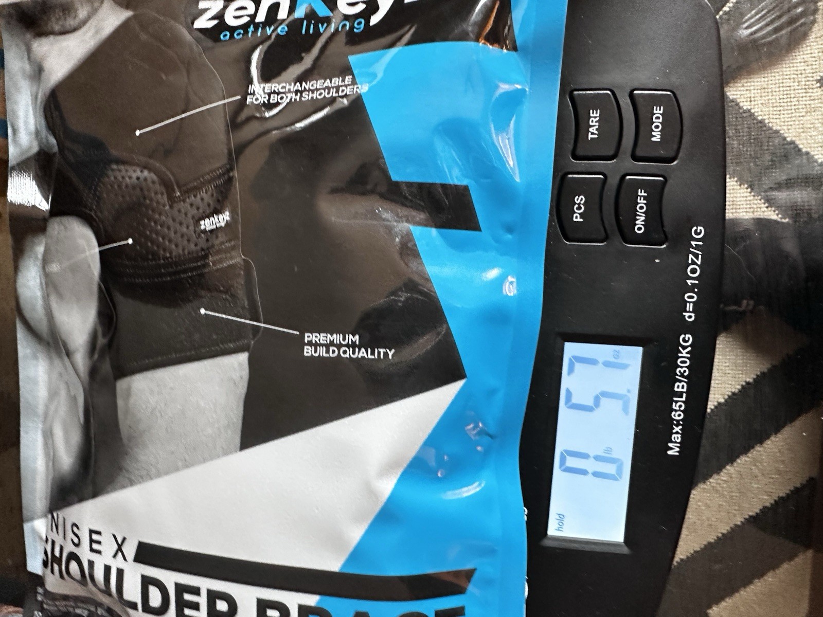 ZENKEYZ Shoulder Brace Compression & Support Unisex Black Sm/Med NEW Sealed