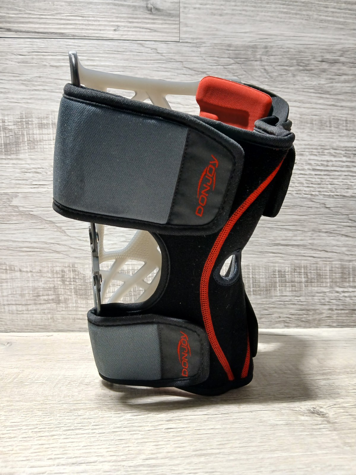 DonJoy OA Reaction WEB Knee Brace Medial Right Lateral Left Size XLarge