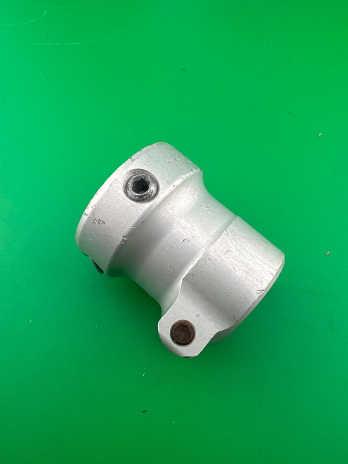 Prosthetic tube clamp tubeclamp. Fits 30mm diameter pylon. 4R69=5 Otto Bock