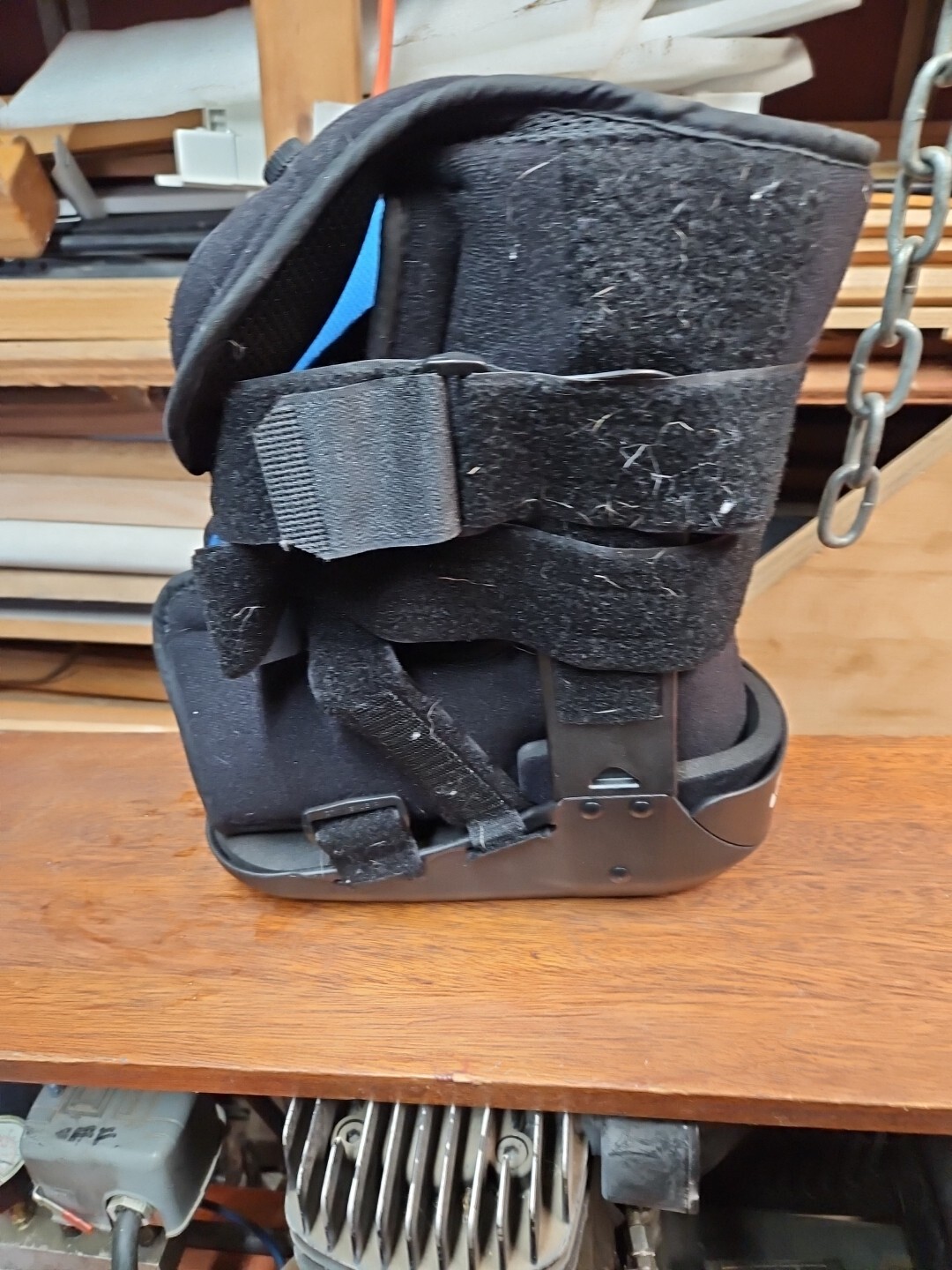 Breg Walking Boot 10 In From Heel To Toe. 11.5 High