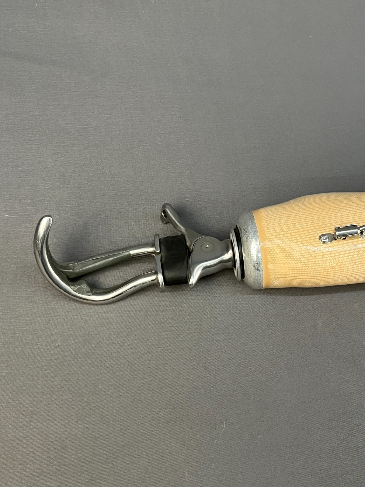 Vintage Prosthetic Adult Arm Body Powered Dorrance 5X Hook Medical Display Prop