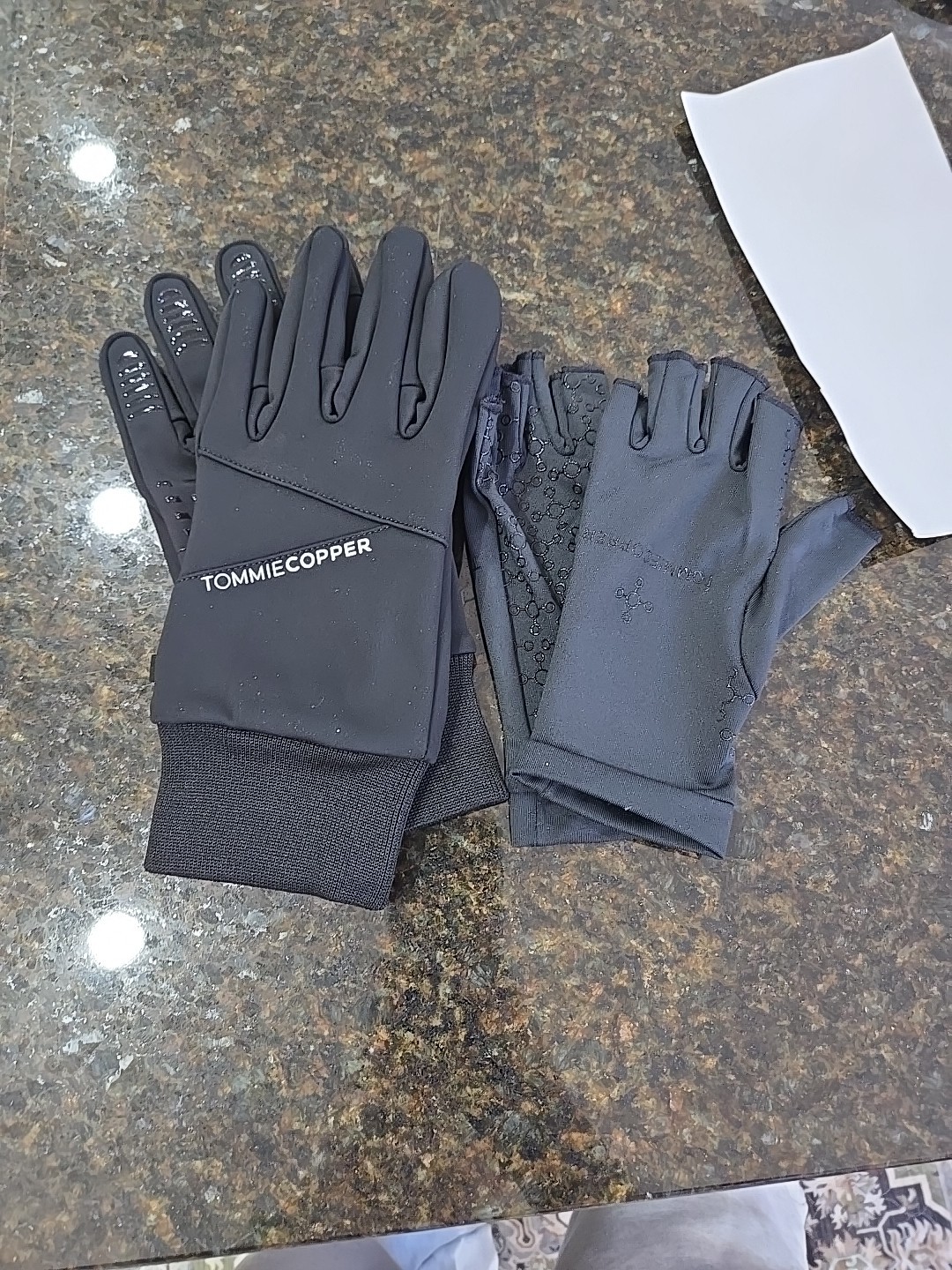 Tommie Copper 2-in-1 All Weather Compression Glove Combo – Black/Large