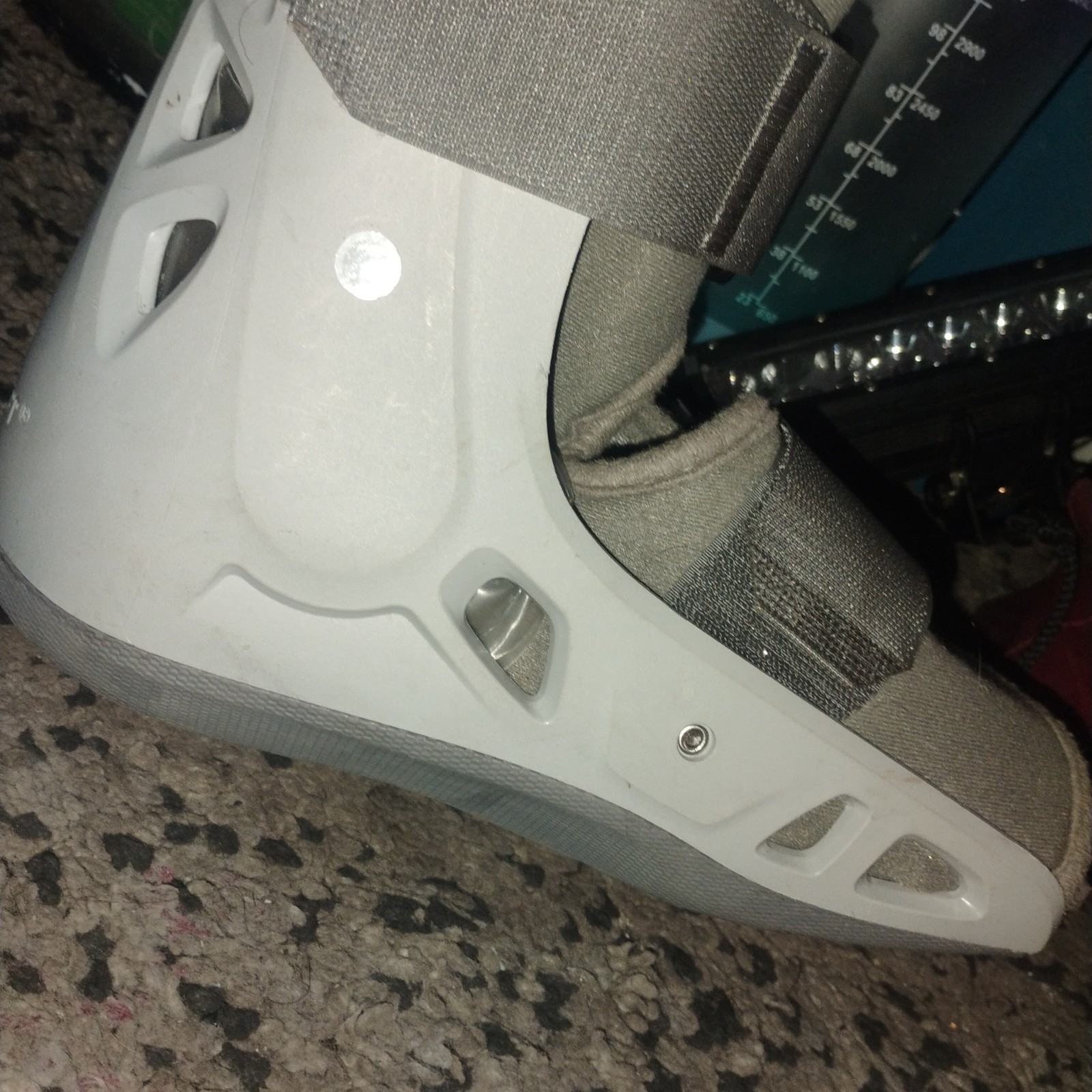 Aircast AirSelect Walker Boot Inflatable Orthopedic Fracture Boot Gray SoftStrik