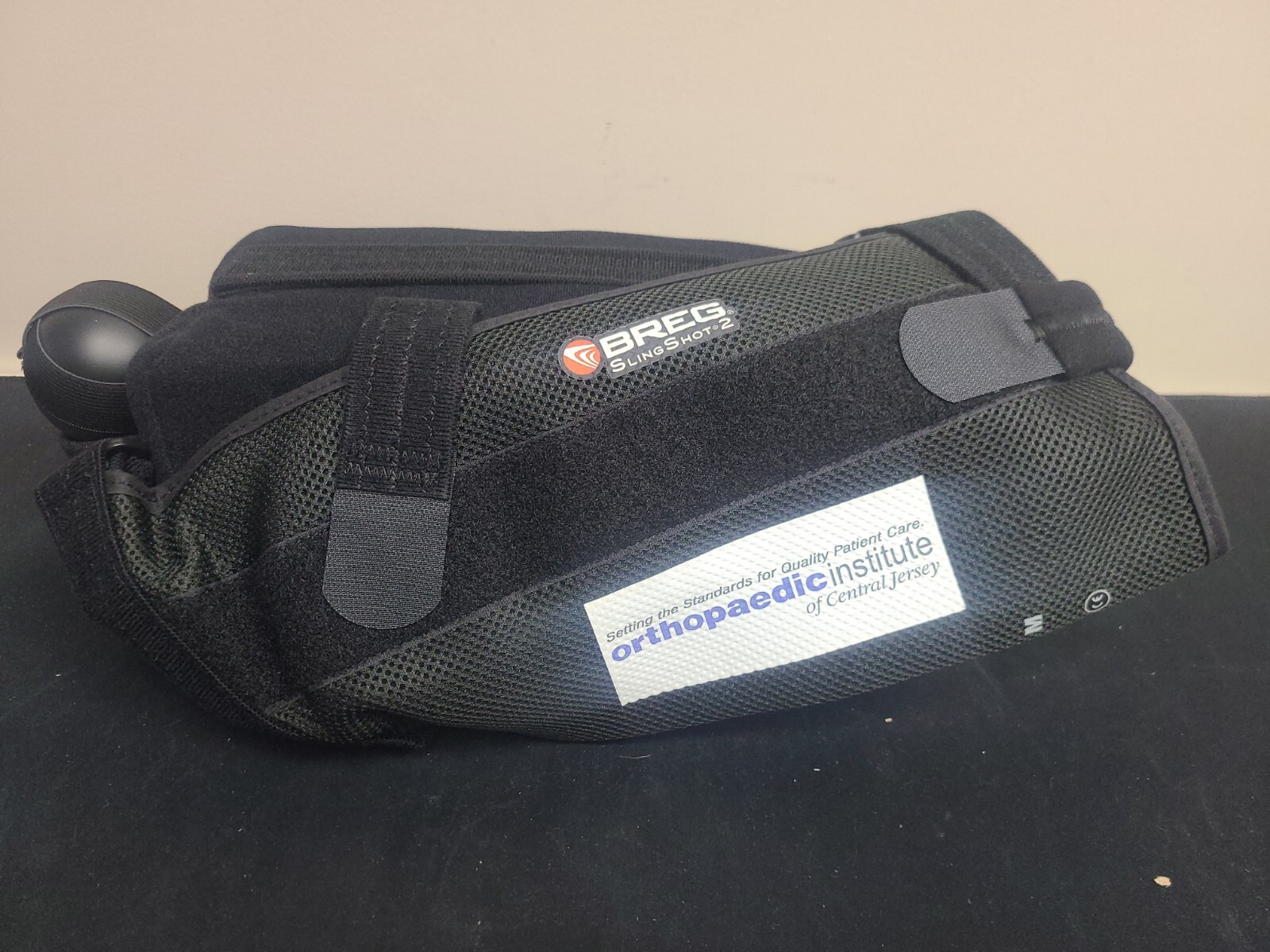 Breg SlingShot 2 Shoulder Brace Size M Medium BRAND NEW 08503