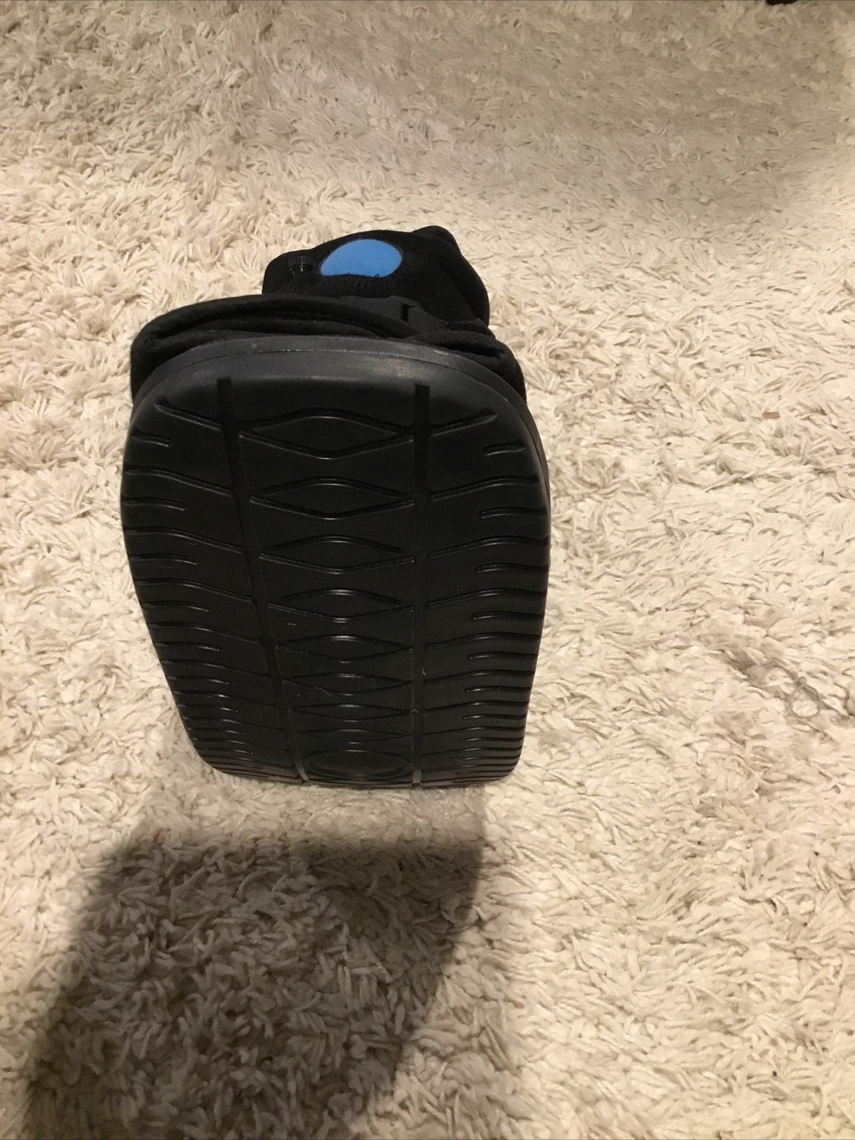 United Ortho Walker Fracture Boot Large Black Short Air Cam Walker Size LG