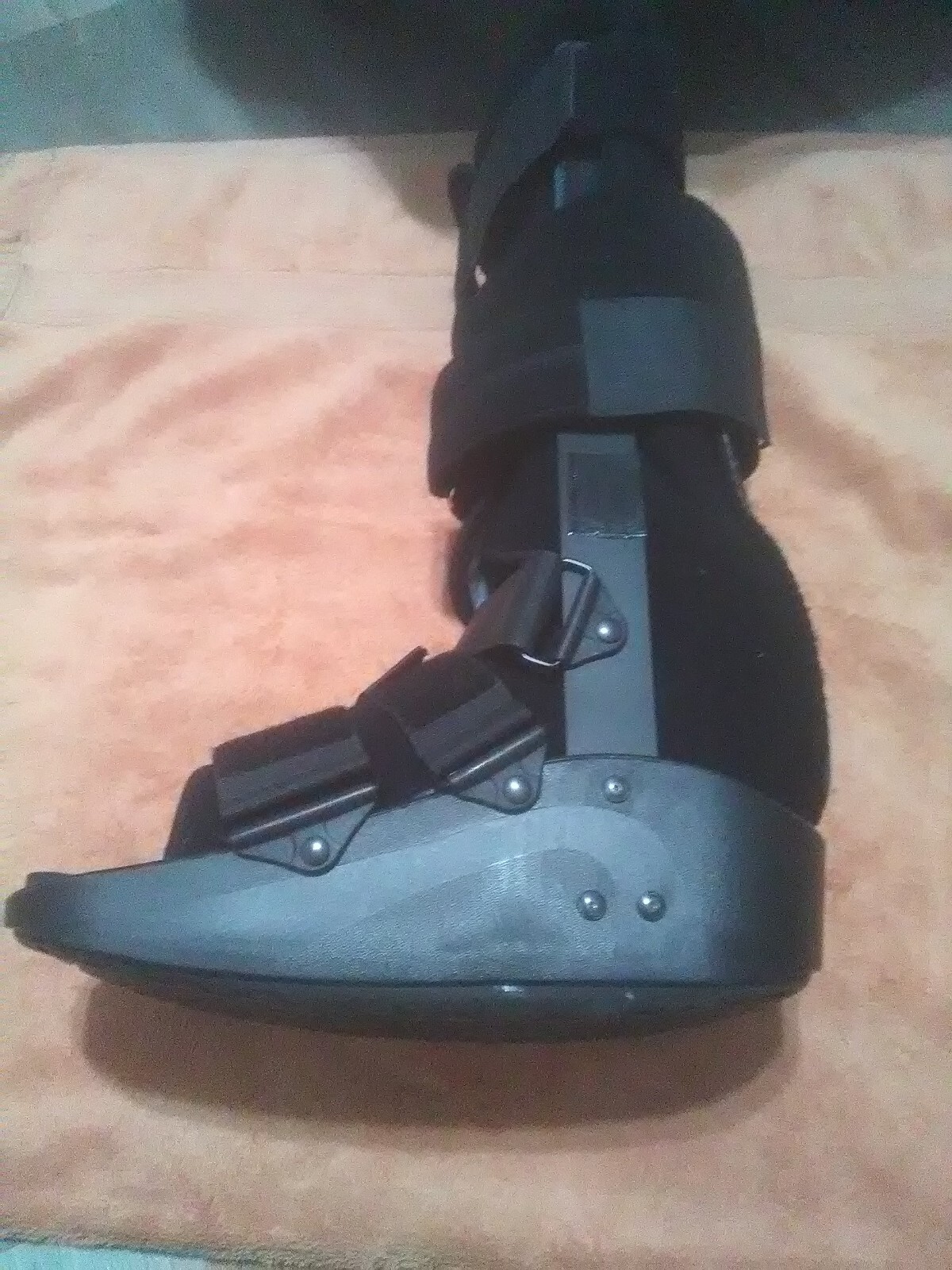 MAXTRAX Medium Orthopedic Walking boot, Brace Foot Ankle Leg Support