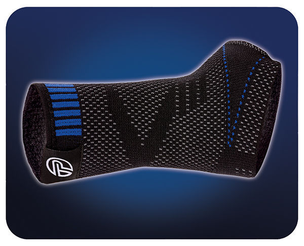 PRO-TEC ATHLETICS 3D Wrist Compression Sleeve Carpal Tunnel Sprains Strains