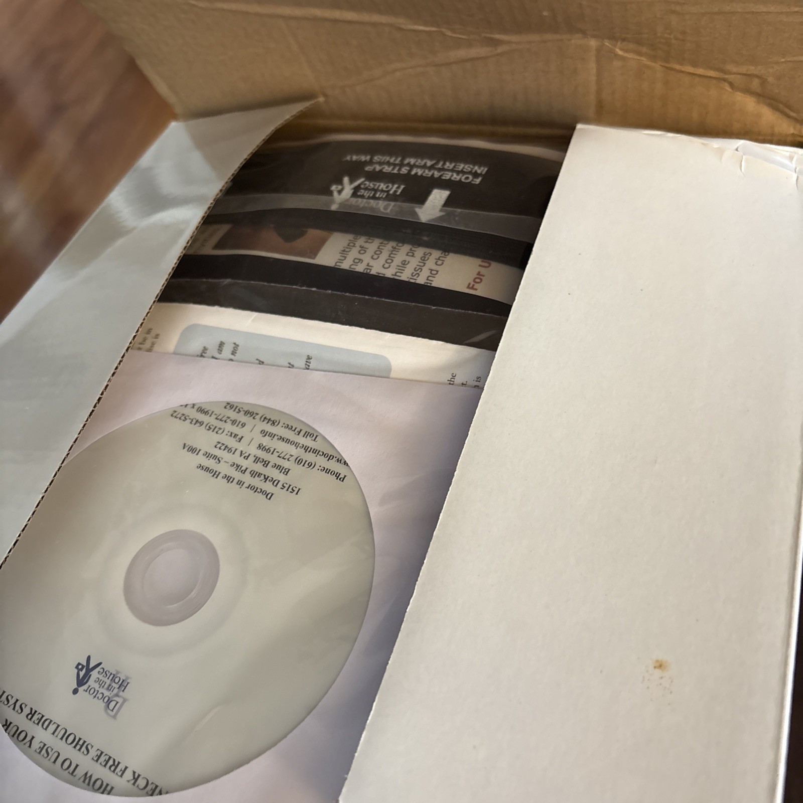 DITH Neck Free Shoulder System, arm sling, Immobilizer and Airplane Pillow NIB