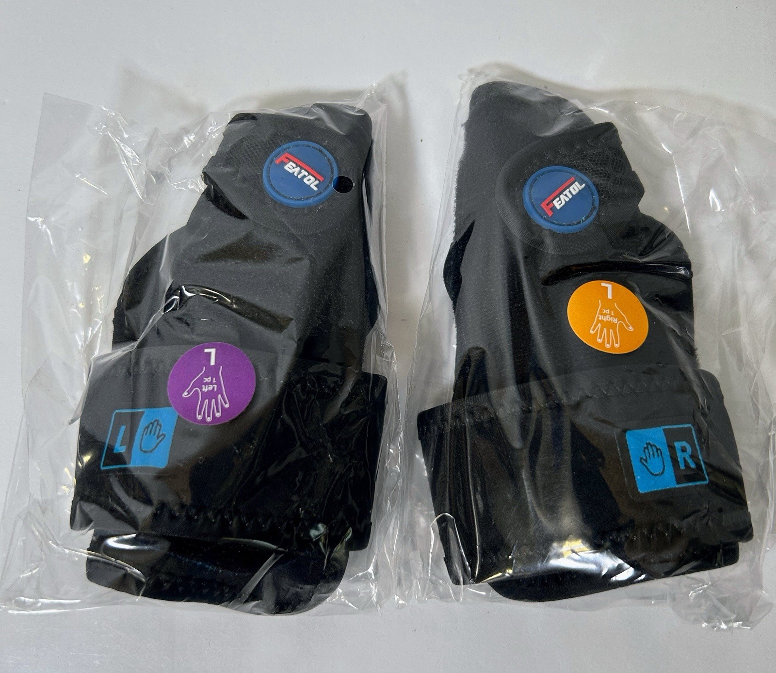 FEATOL Maximum Pain Relief for aches & pain Large wrist & thumb brace One Pair