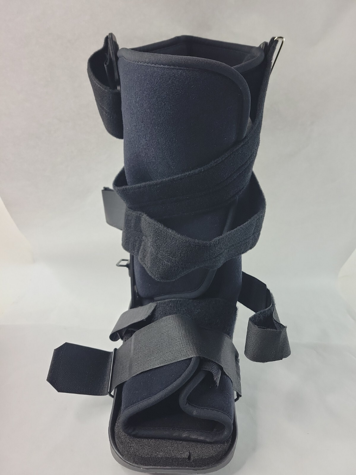 Maxtrax DJO.LLC Walking Boot Medium Fracture Post Surgery Rehabilitation.