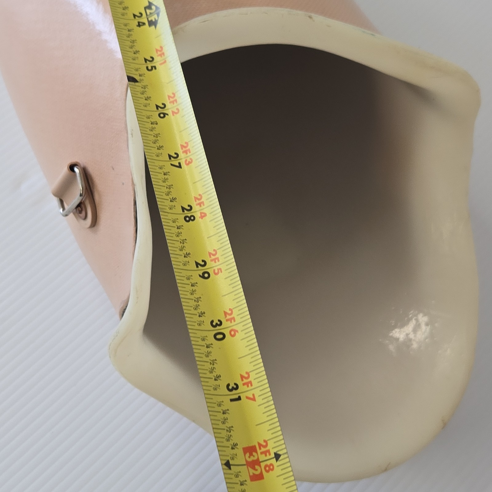 Prosthetic Above The Knee Leg – Left Leg Ossur MEDI Foot Knee