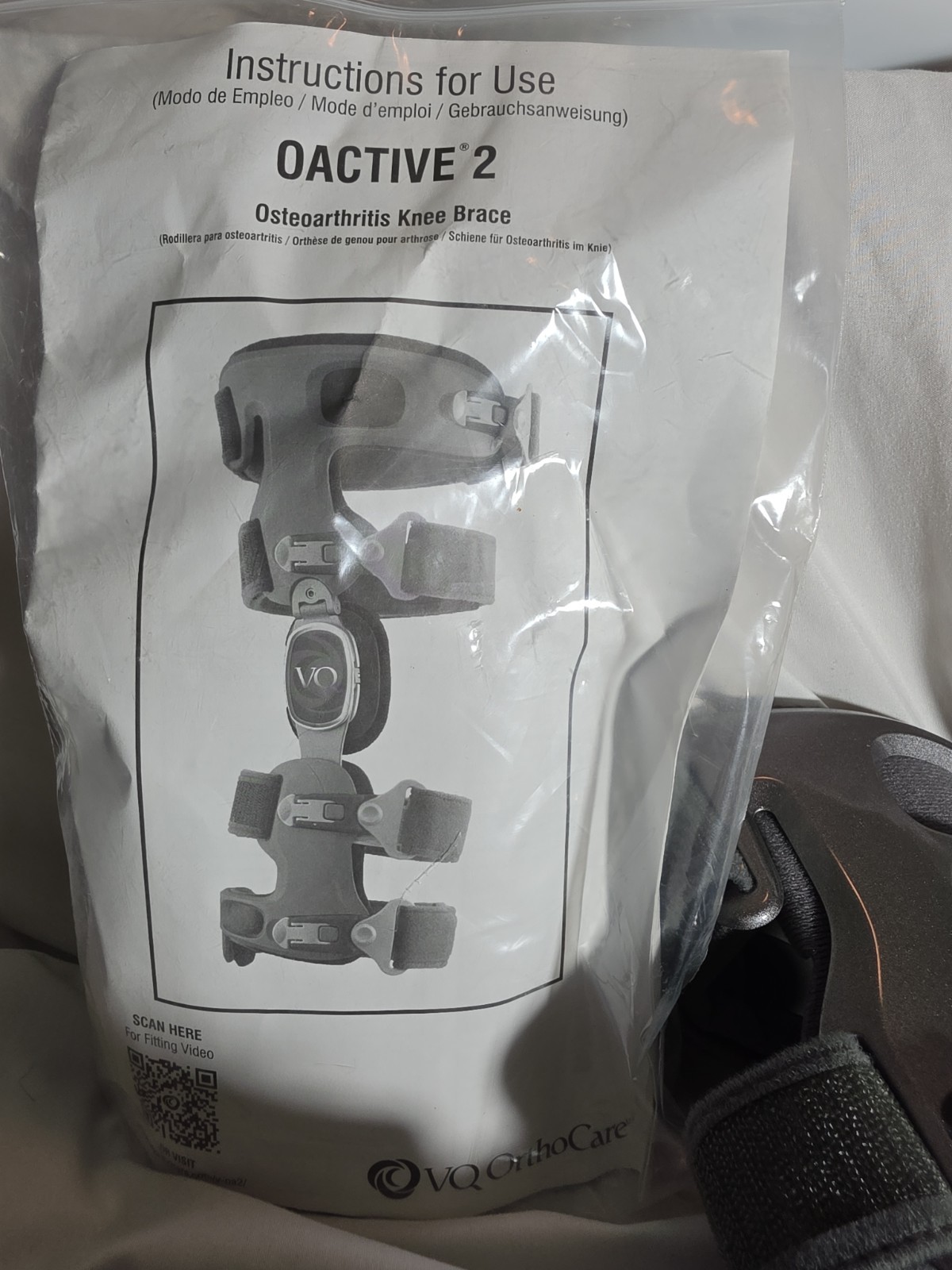 VQ OACTIVE 2 OrthoCare Osteoarthritis Knee Brace w/Instructions Right-E24