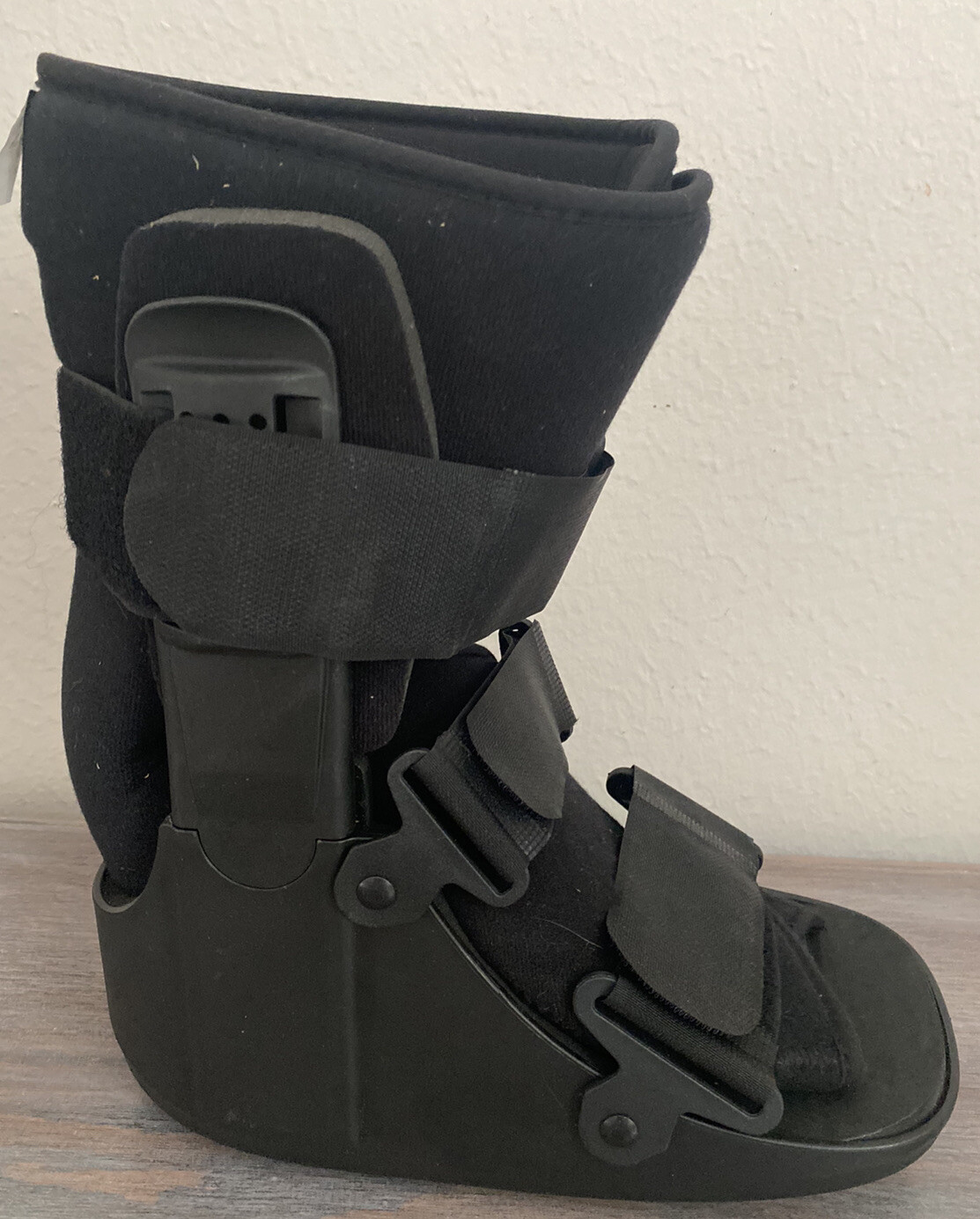 Orthotic Brace Boot Shoe For foot drop black size small – NEW-