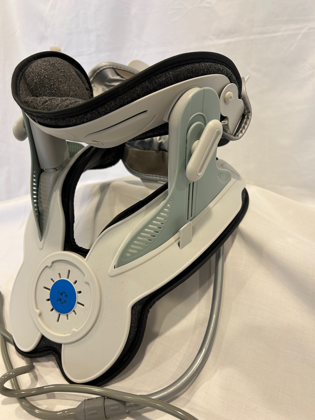 Brace Direct Cervical Air Traction Collar Spinal Decompression, Neck Pain Relief