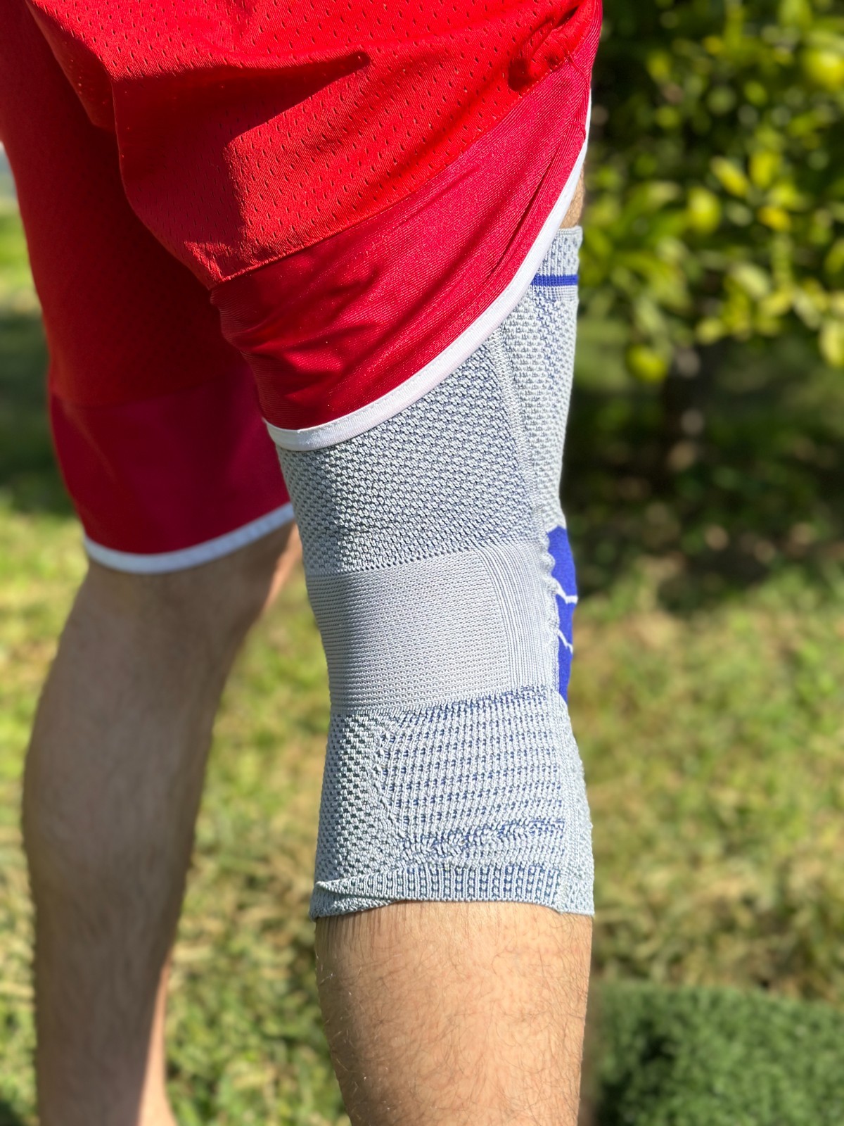 Bauerfeind GenuTrain A3 Size 2 Right Advanced Knee Joint Brace Support Patella