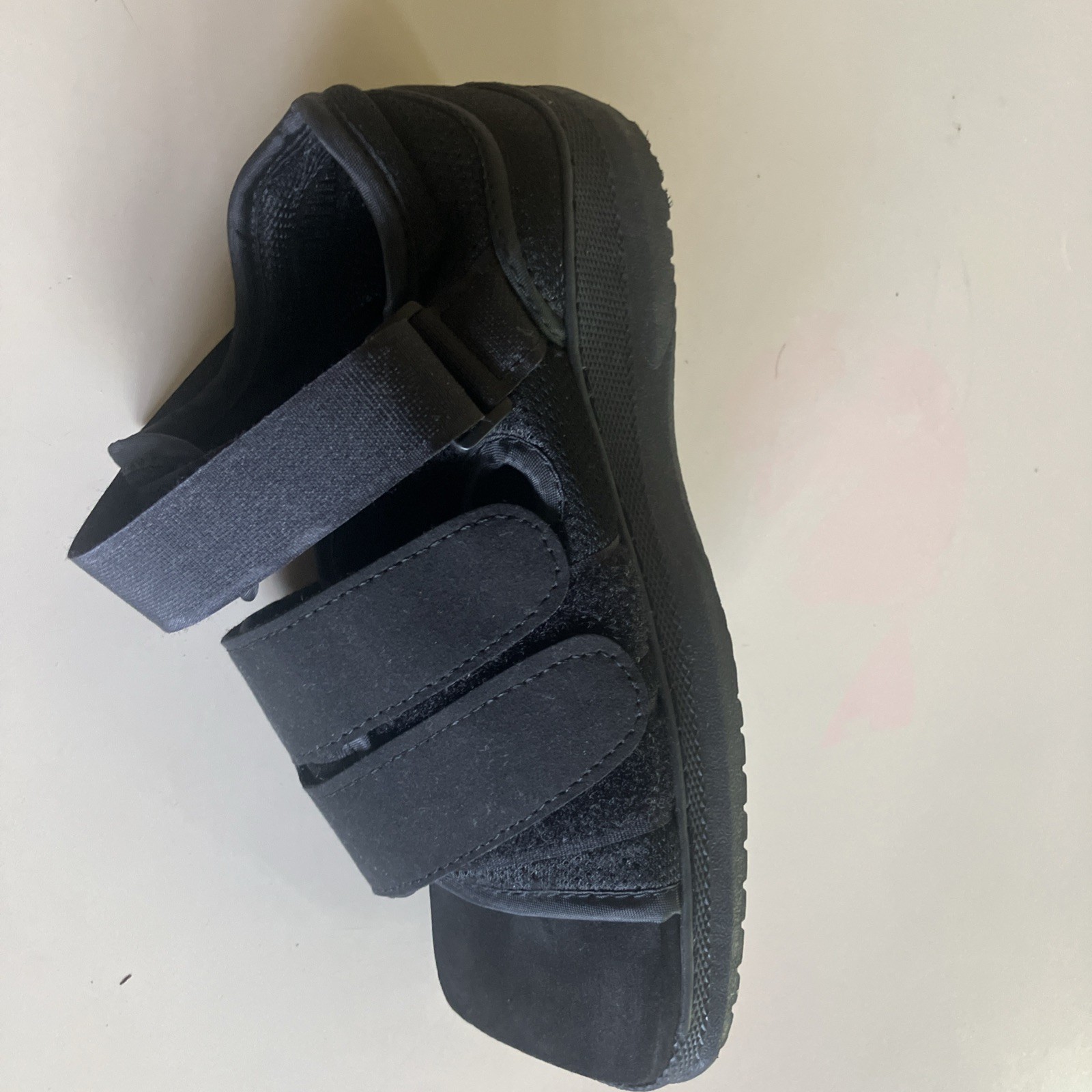 DARCO OrthoWedge Healing Shoe Off-Loading Easy On Footwear for Surgery Recovery