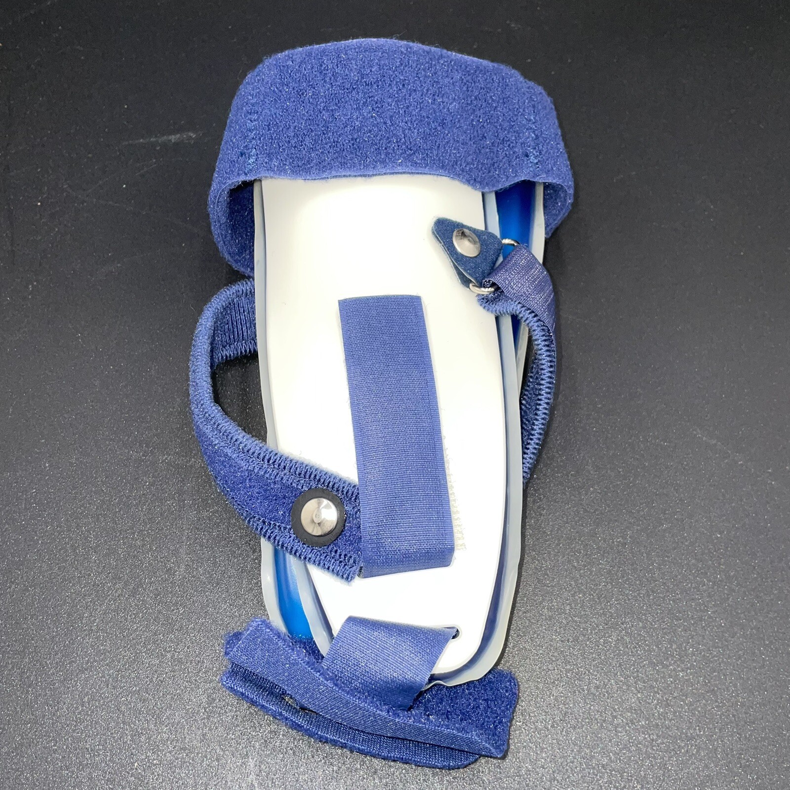 FLA Orthopedics Gel Brand Ankle Brace B5-740840 Gel Band Right Foot