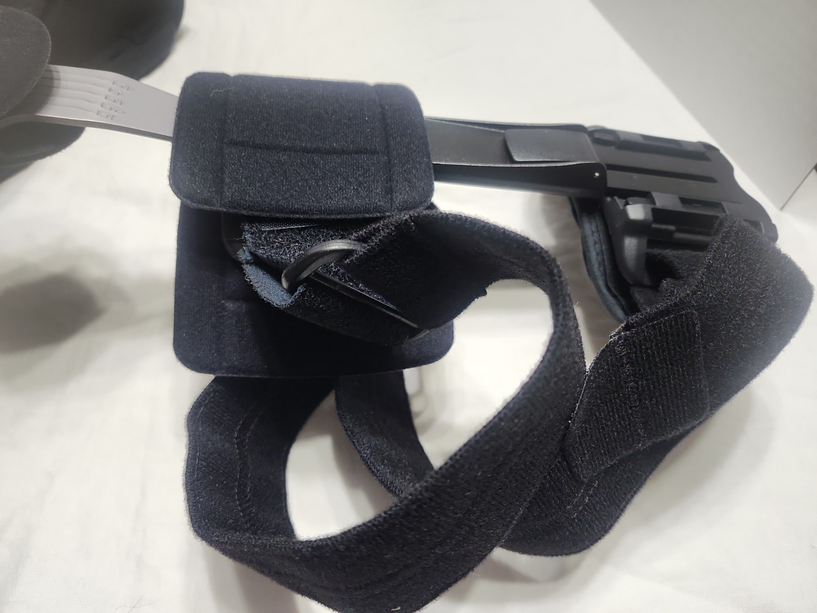 Breg Post-Op T-Scope Hip Brace RIGHT SIDE Size Small for 24″-31″ waist 08913