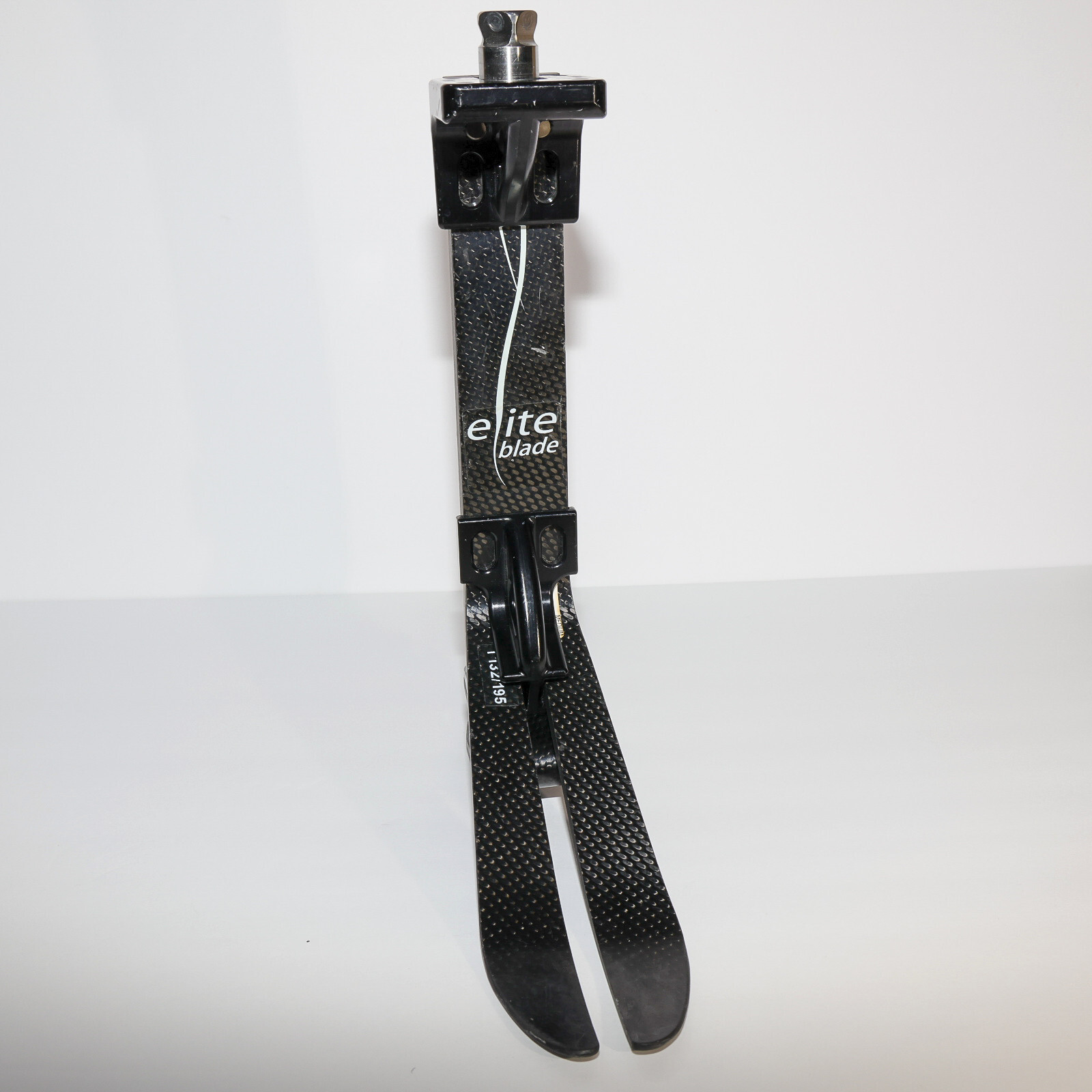 Endolite Elite Blade High Profile Prosthetic Foot Sz 25 CAT 2 with Pyramidal